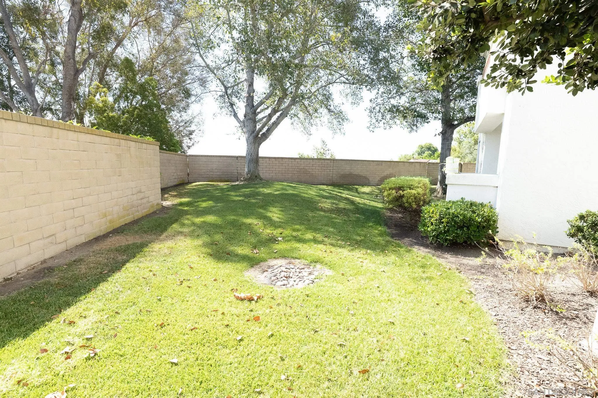 https://cdn.realtyfeed.com/cdn/127/260020971/165b0bddcc4638cf4a866310d00aa3e2.webp