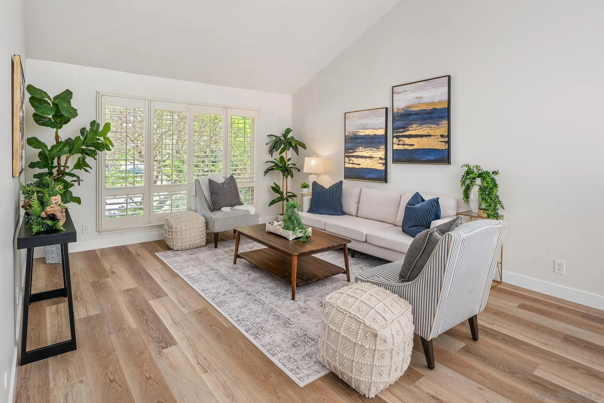 https://cdn.realtyfeed.com/cdn/127/260020973/131c187d3a9e9ddfea01c15fb4f16e9e.webp