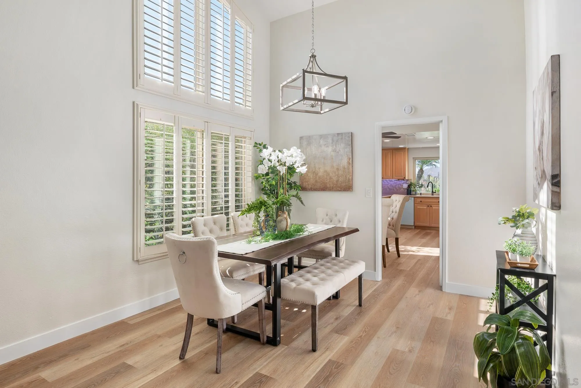 https://cdn.realtyfeed.com/cdn/127/260020973/7d33deb1f28a9829db54af94a36079ae.webp
