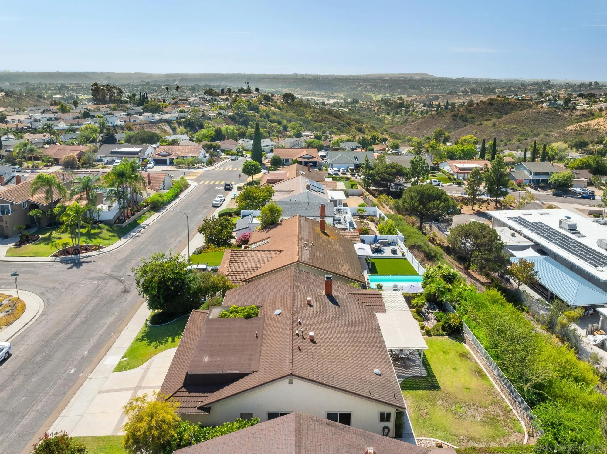 https://cdn.realtyfeed.com/cdn/127/260020973/92585598894b0b45f8c62e354ec8c78f.webp