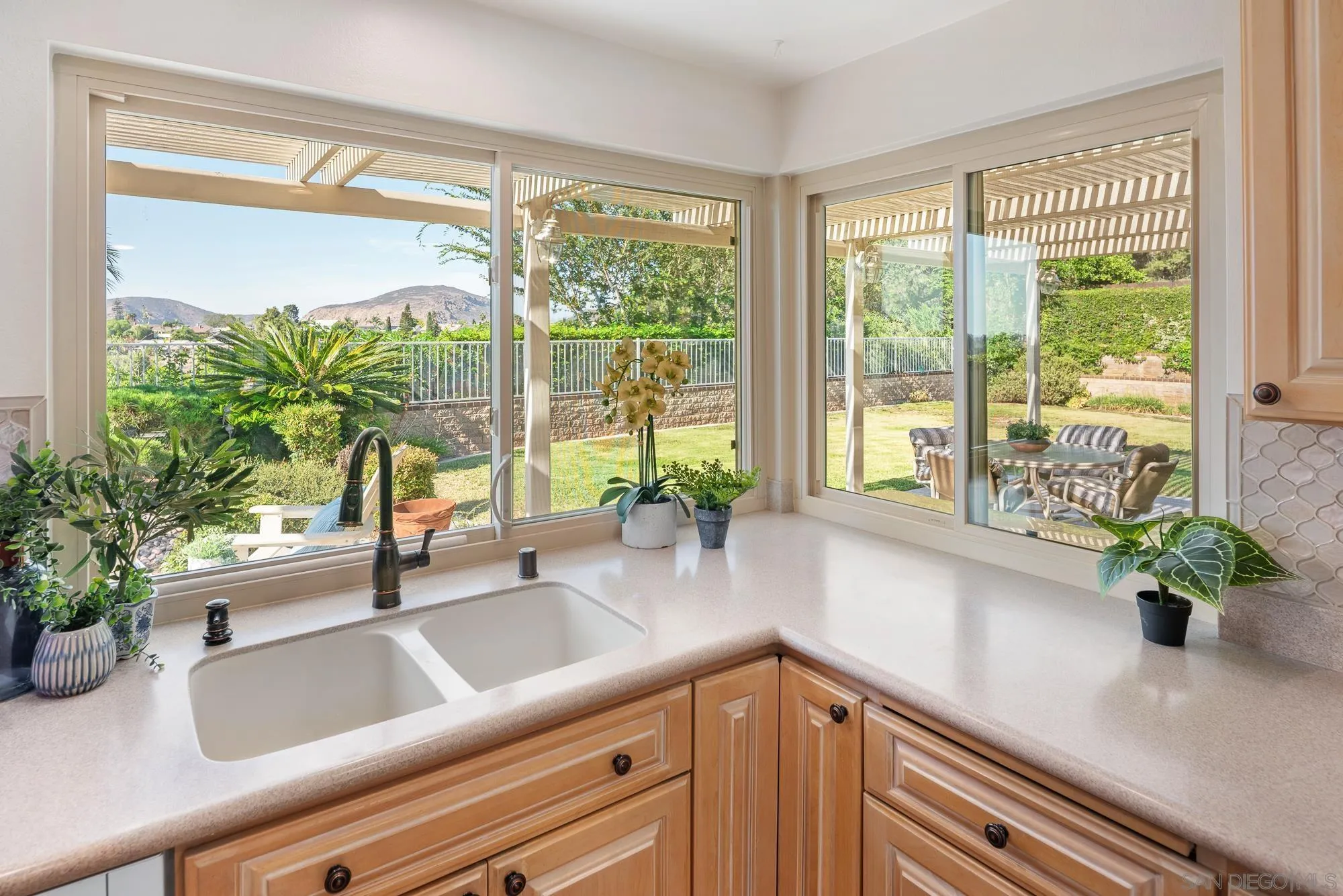 https://cdn.realtyfeed.com/cdn/127/260020973/c1f328504639ad86b1ec4e56b4611c70.webp
