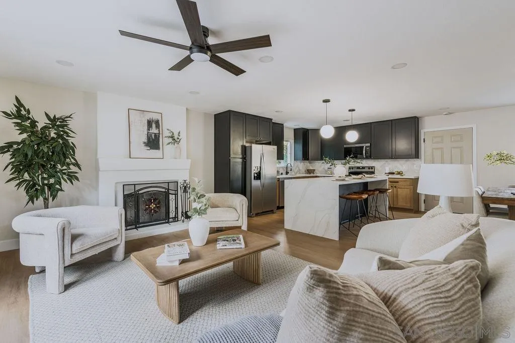 https://cdn.realtyfeed.com/cdn/127/260020975/14d59f63490a2a008de7bf2feb786537.webp