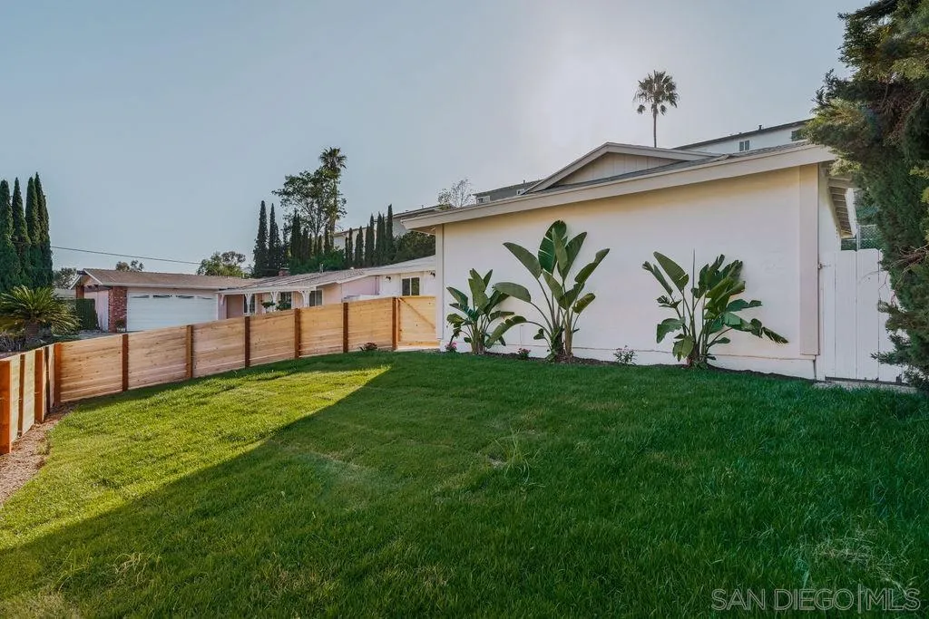https://cdn.realtyfeed.com/cdn/127/260020975/5b8ba75161723a129536d98e943048fa.webp