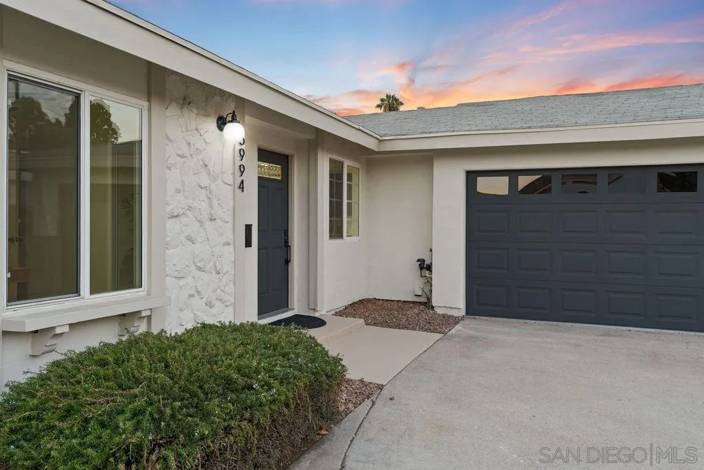 https://cdn.realtyfeed.com/cdn/127/260020975/77e62ae82607e271b38bbb3200dd8a61.webp