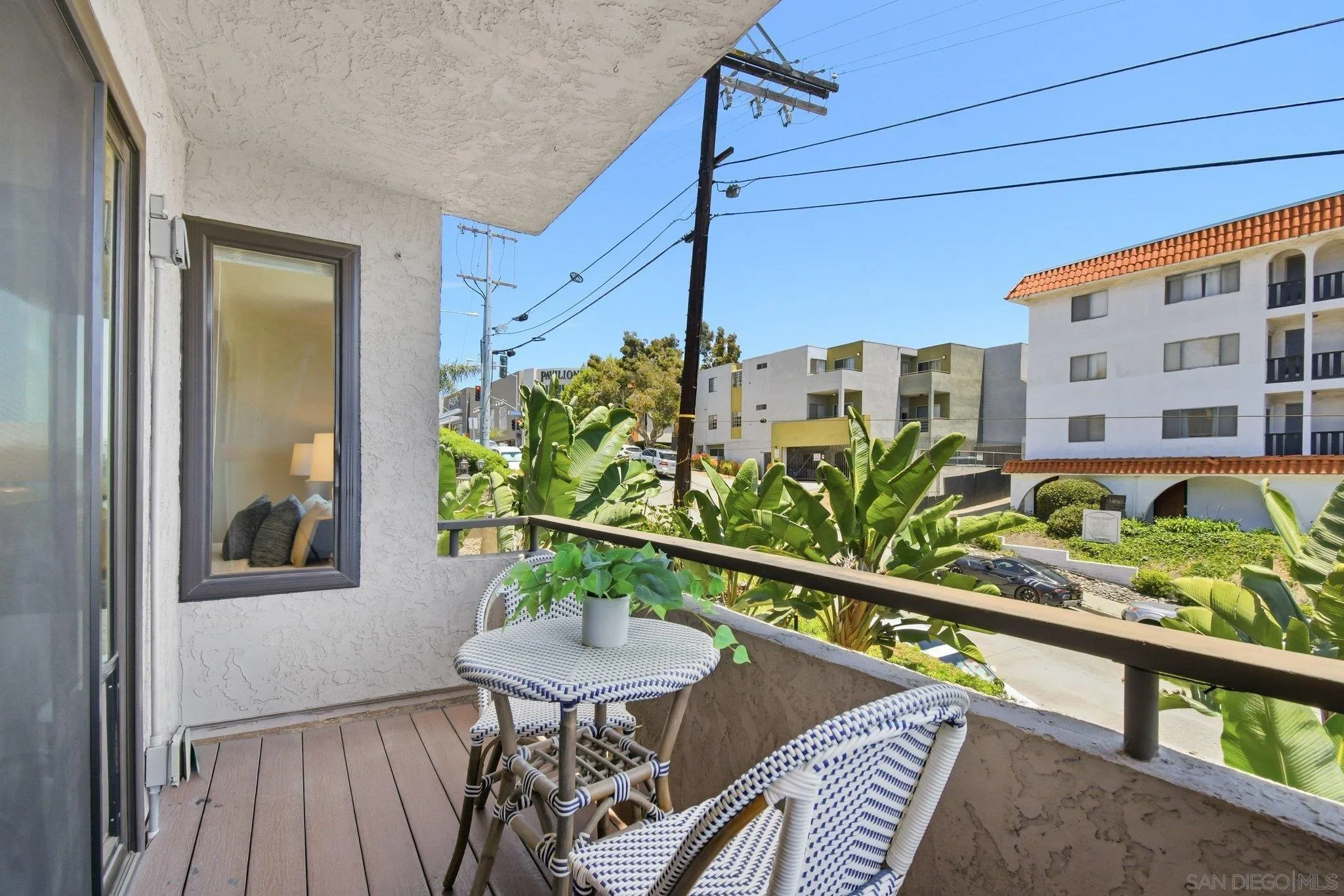 https://cdn.realtyfeed.com/cdn/127/260020976/3a3aa358ae9c0f4d058435eb79e1ab38.webp