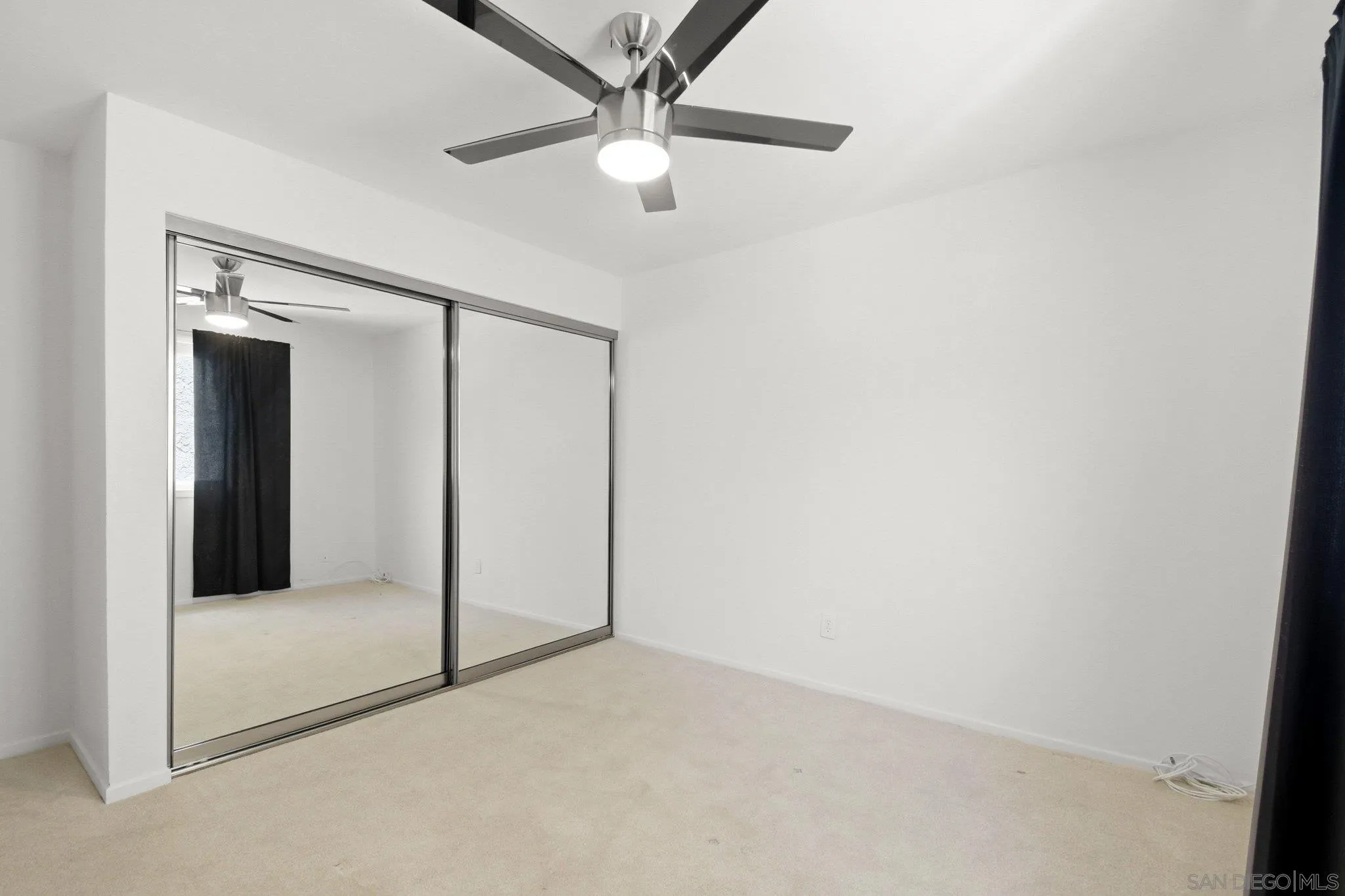 https://cdn.realtyfeed.com/cdn/127/260020976/8f66f04eb0db7e2096e9e7fc35ab53c5.webp