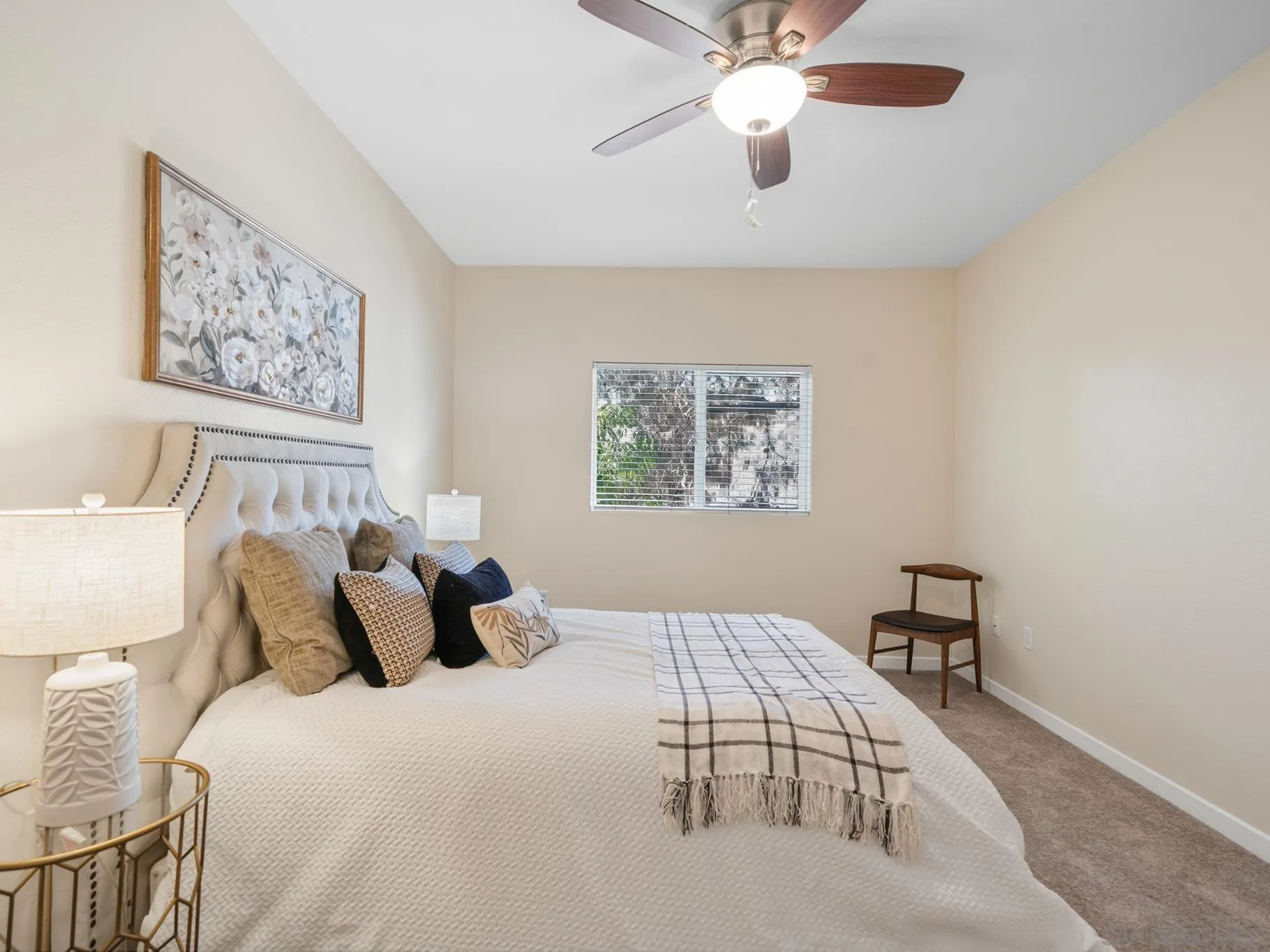 https://cdn.realtyfeed.com/cdn/127/260020977/5ac654141461167cdec14bb1bff2cbd7.webp