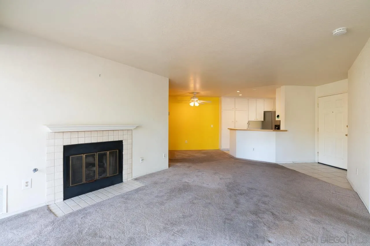 https://cdn.realtyfeed.com/cdn/127/260020979/5d1a9b708a1e14285c6eaca5df89bb59.webp
