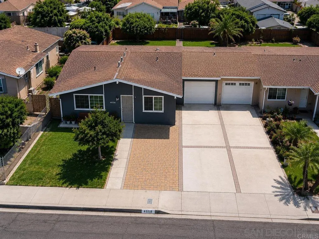 4658 Calle Del Palo, Oceanside, CA 92057 - Photo 2 of 14, Oceanside, CA