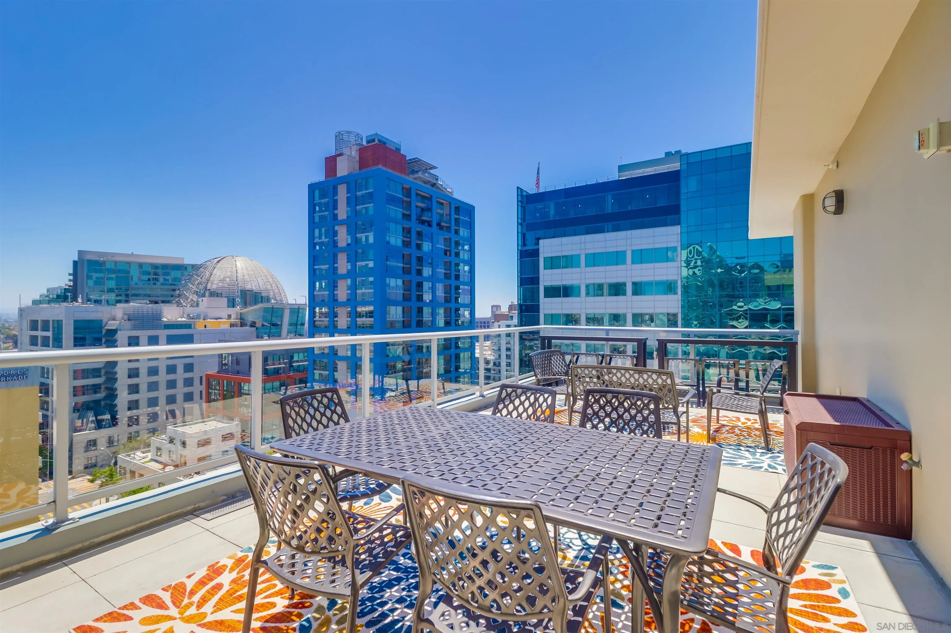 https://cdn.realtyfeed.com/cdn/127/260020986/f432df35b4ea25811e726734cff06f4a.webp