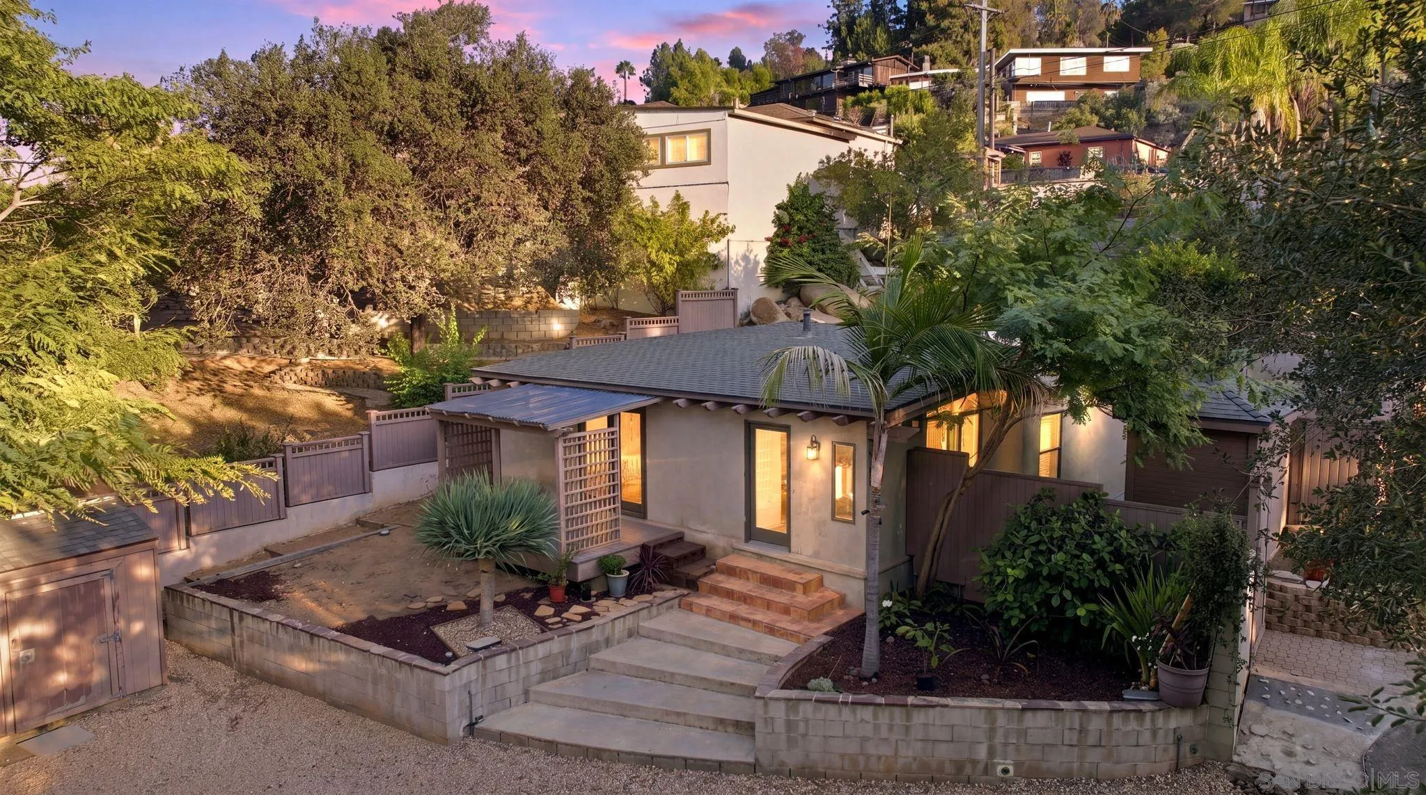 9498 Grossmont Blvd, La Mesa, CA 91941 - Main photo, La Mesa, CA