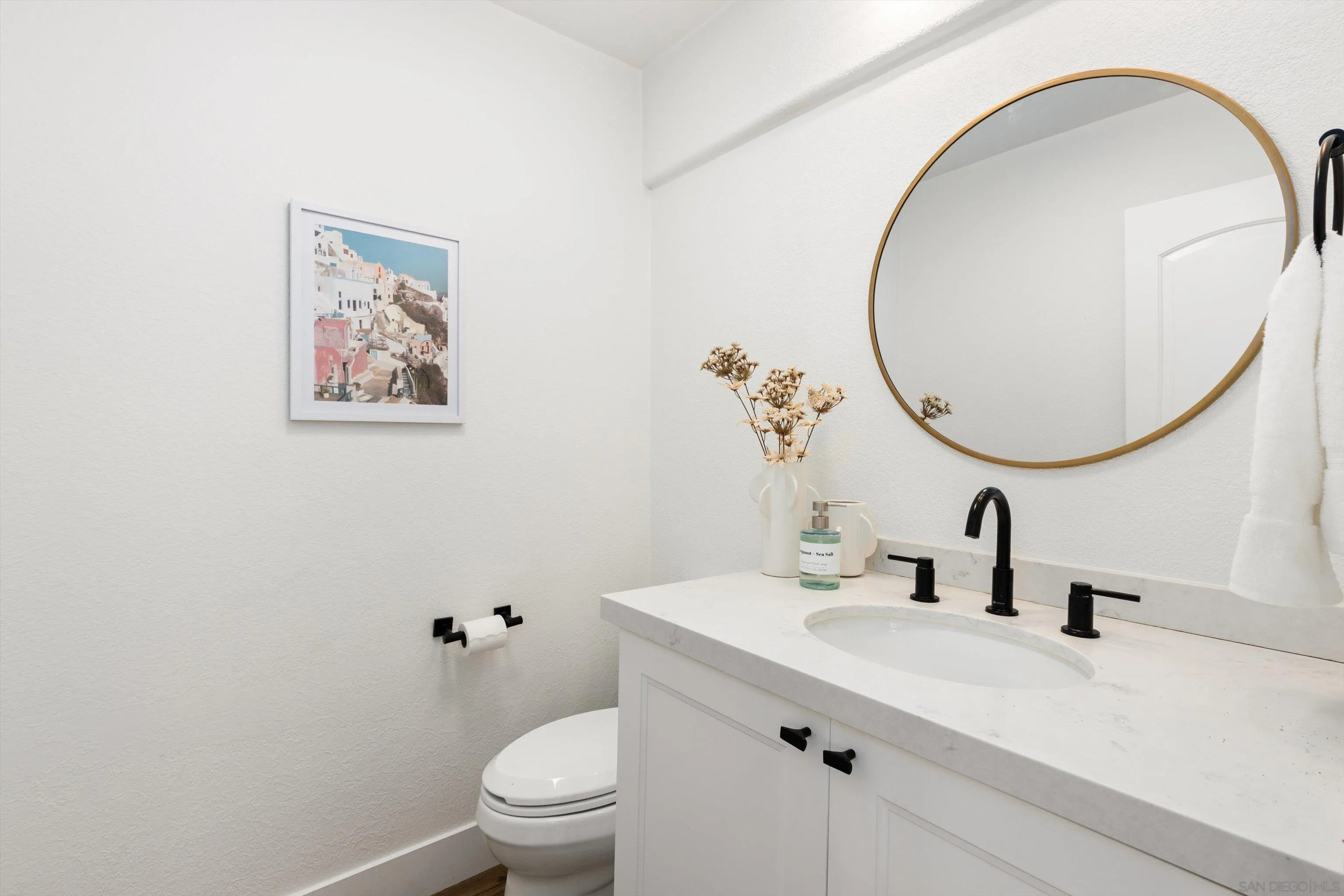 https://cdn.realtyfeed.com/cdn/127/260020989/9f6fb6032753173226c00d15936a0cff.webp