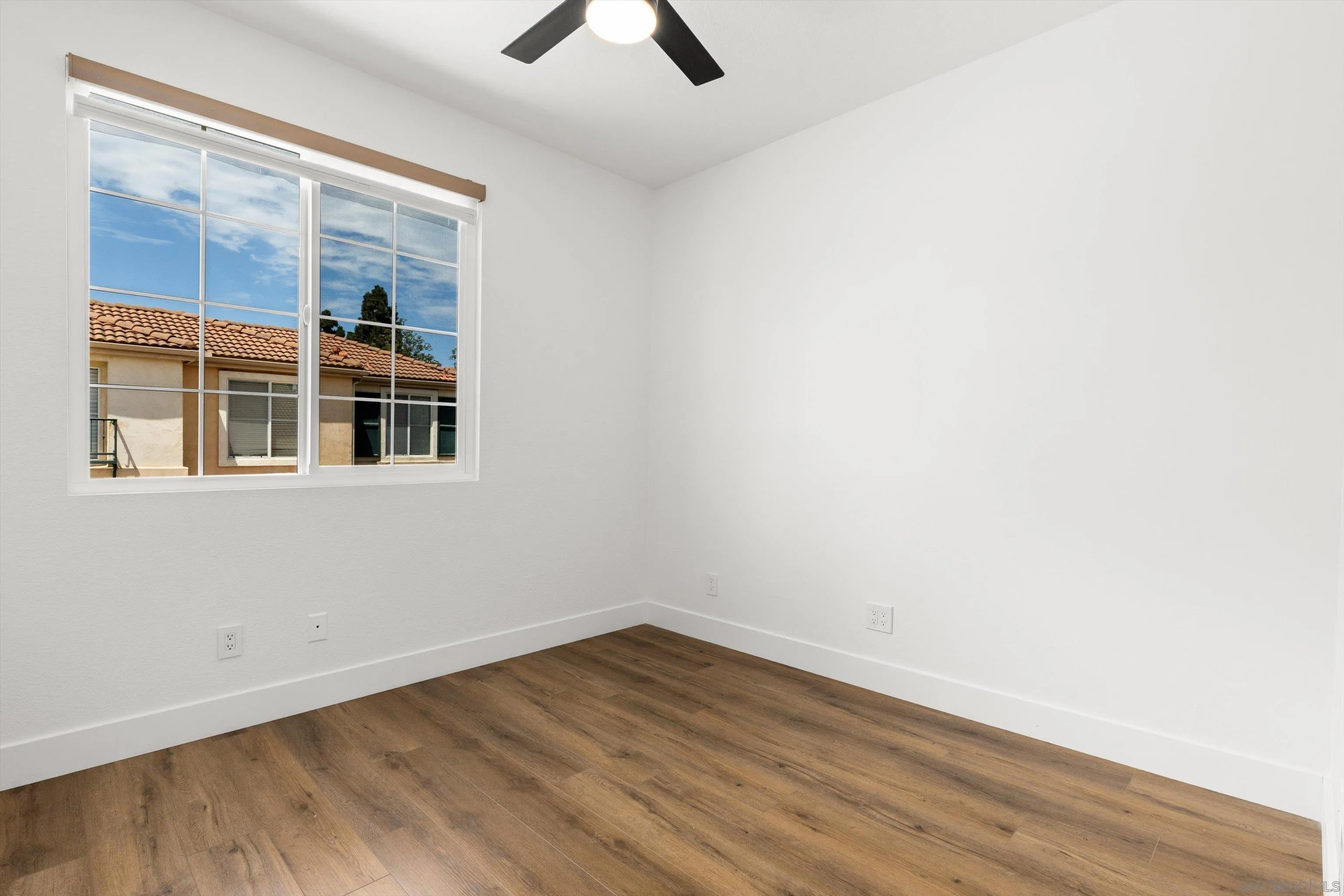 https://cdn.realtyfeed.com/cdn/127/260020989/ba12e2fbae1bb16eed2b72d4e2837862.webp