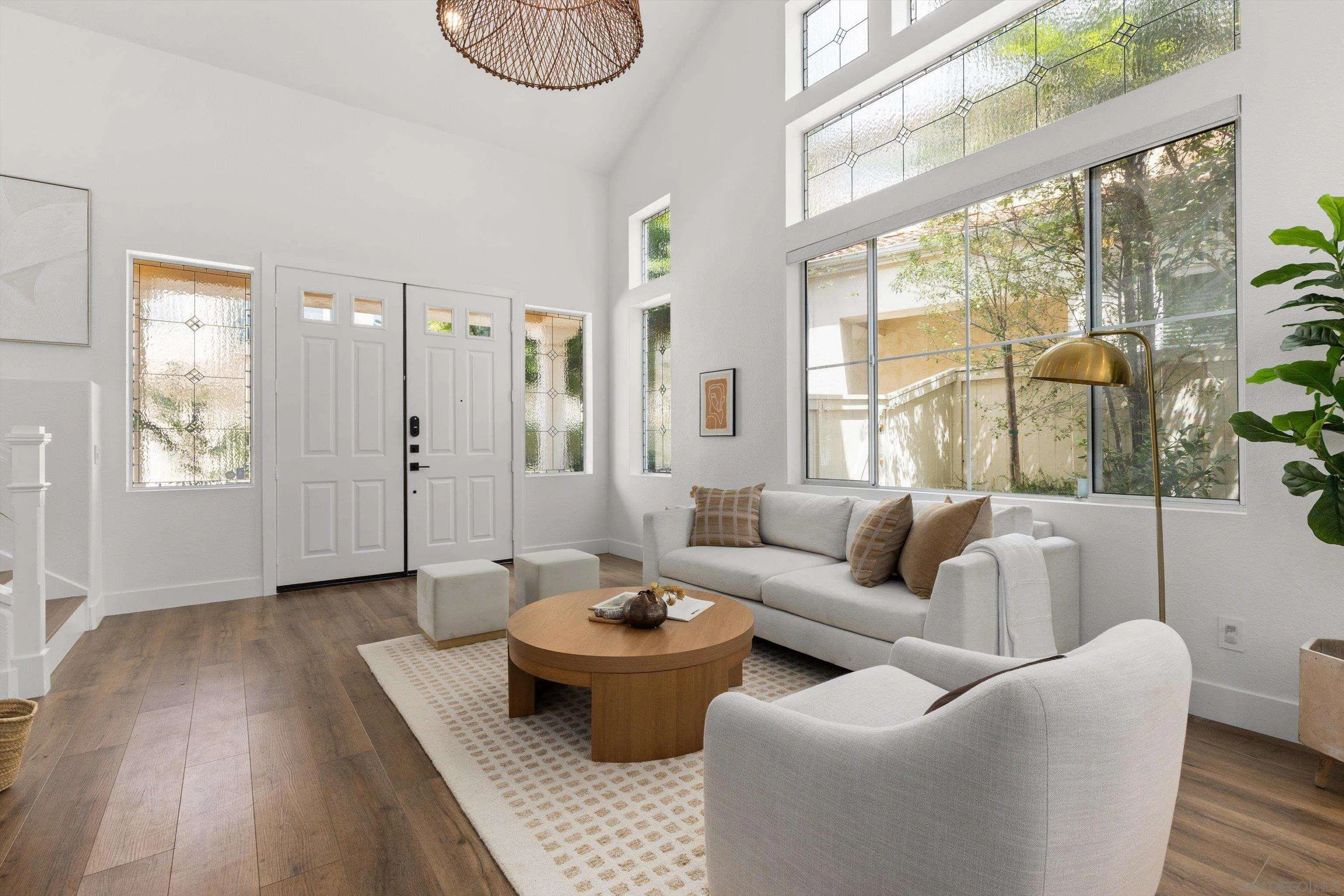 https://cdn.realtyfeed.com/cdn/127/260020989/c98c2db53bf2ba2fb449cc7f2178ff39.webp