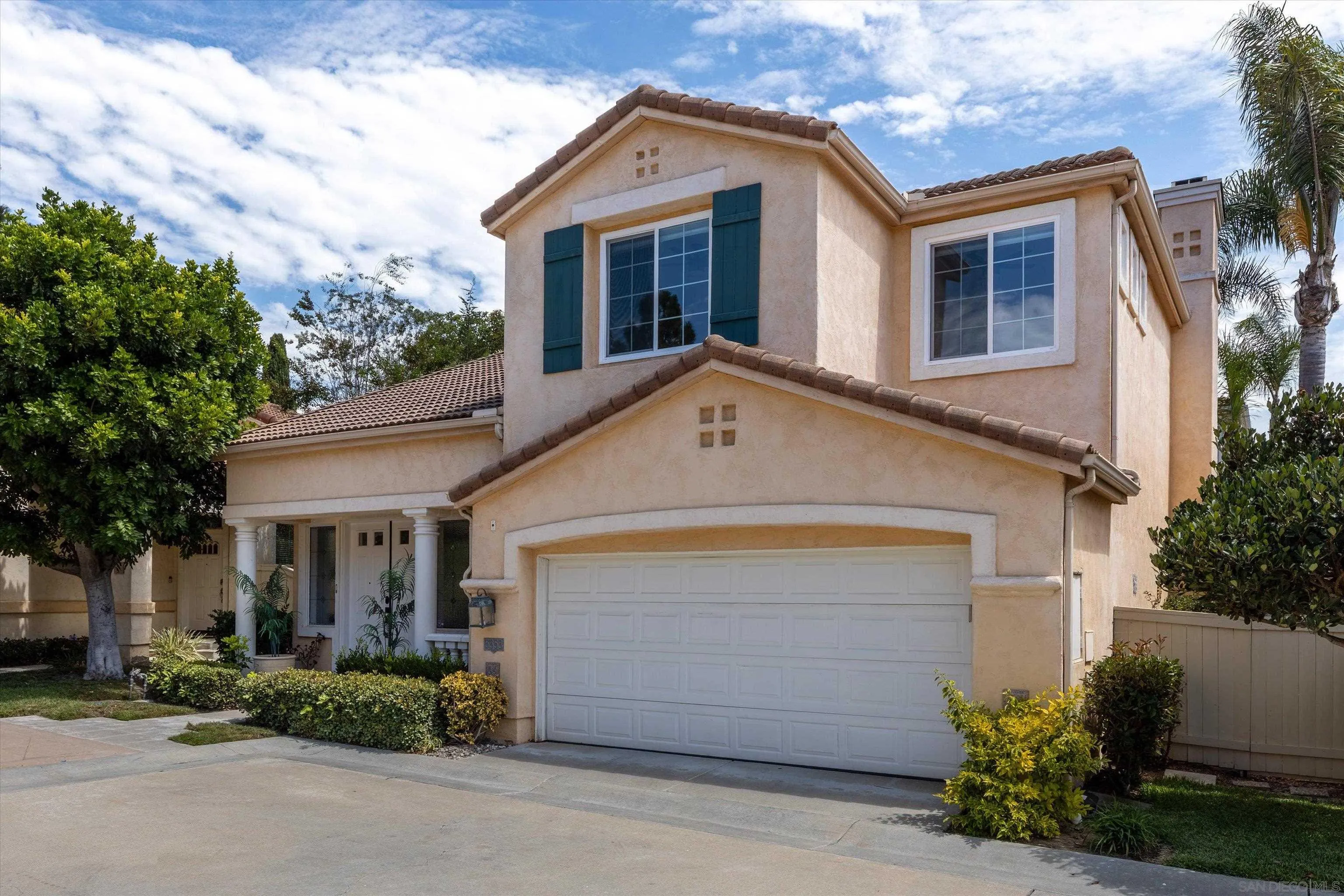 https://cdn.realtyfeed.com/cdn/127/260020989/d303368c850354c6345e2f1569c52f51.webp