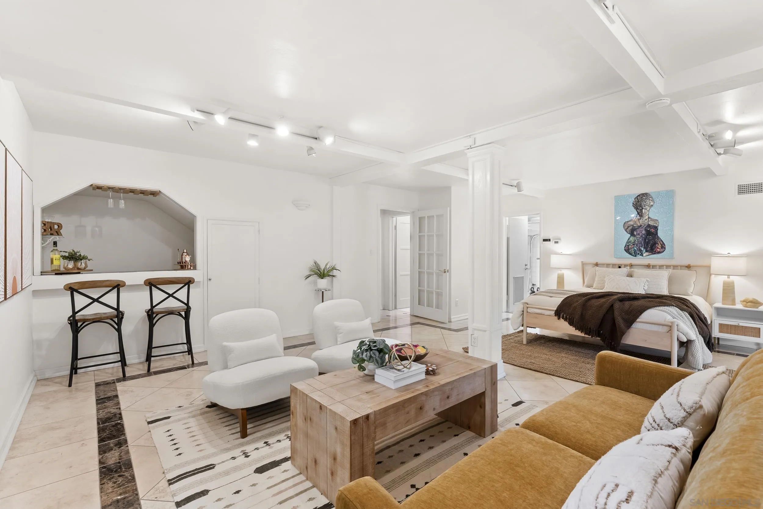 https://cdn.realtyfeed.com/cdn/127/260020991/4a74e733de334fe8ba3e06a34c56f967.webp