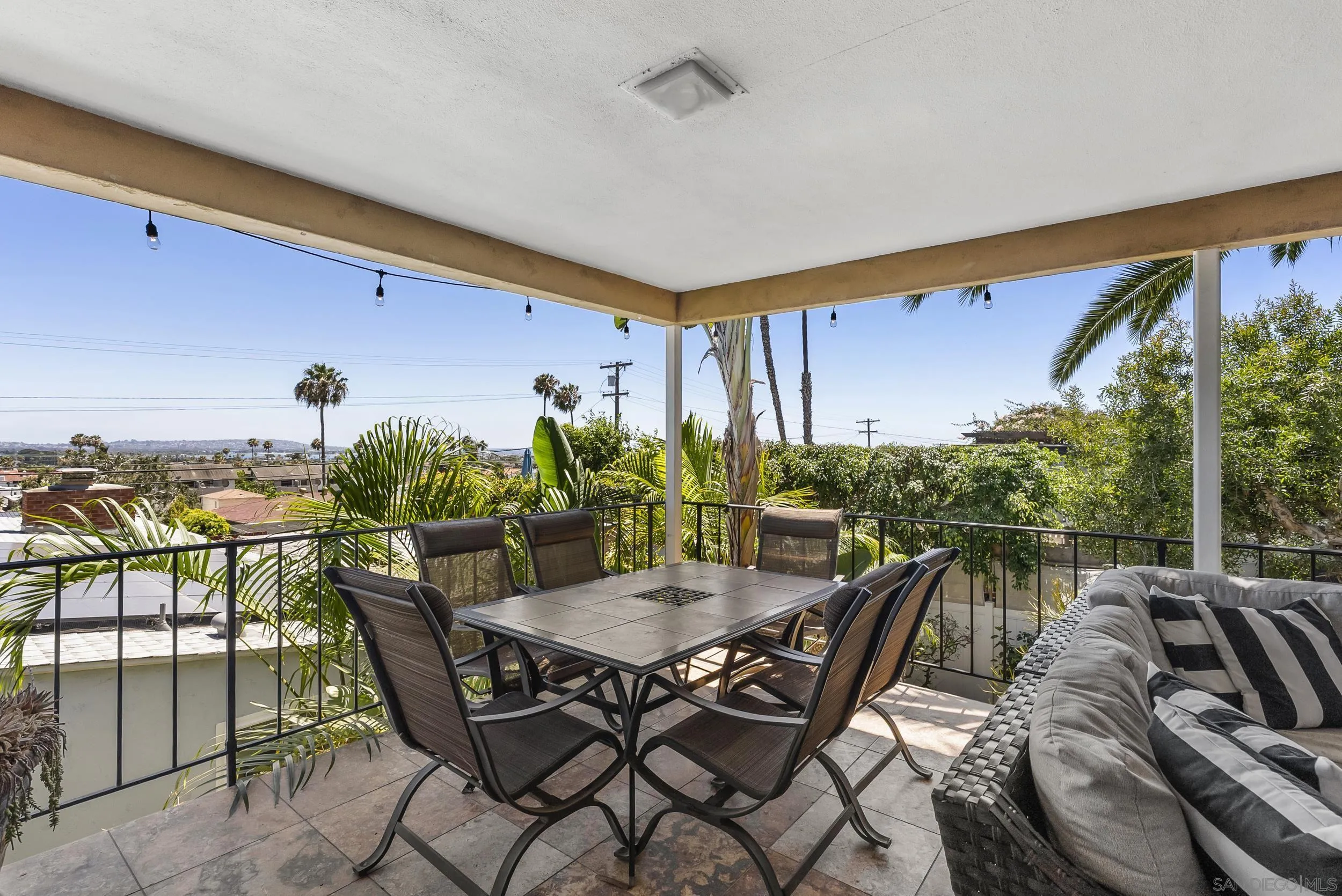 https://cdn.realtyfeed.com/cdn/127/260020991/73ede430e92db6c317d4487f84d892f3.webp