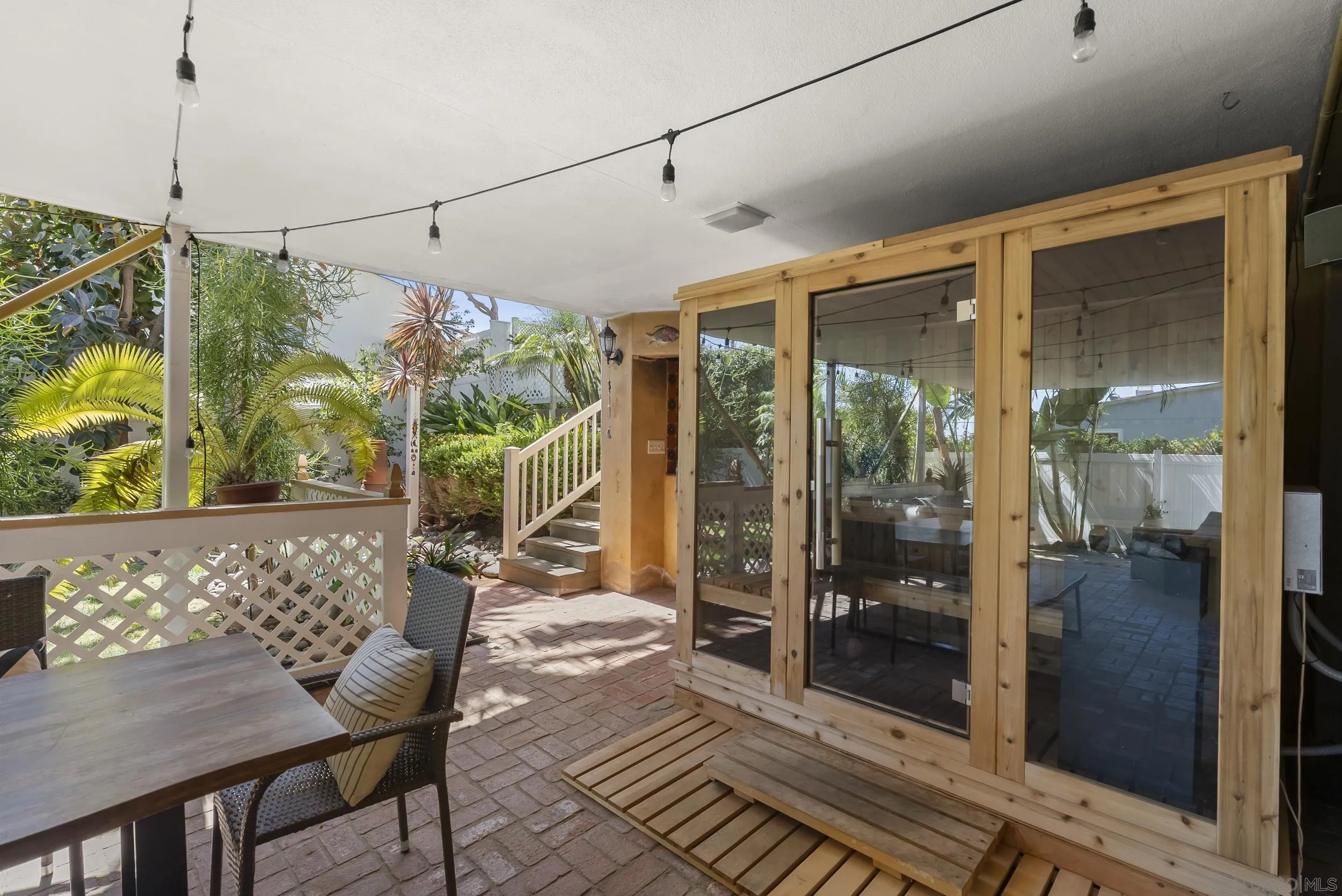 https://cdn.realtyfeed.com/cdn/127/260020991/8a44b0ad4ad136c95e831141d68cbe90.webp