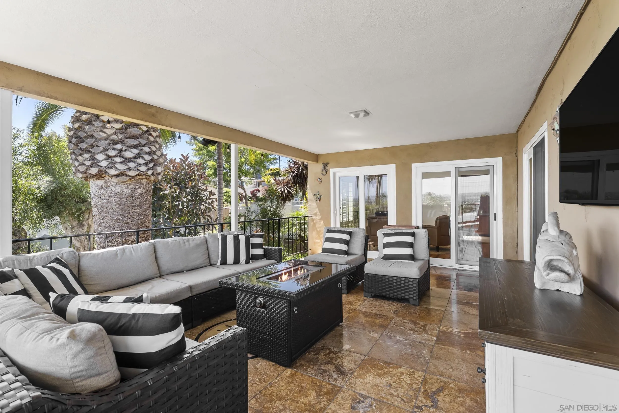 https://cdn.realtyfeed.com/cdn/127/260020991/8c2765d4ba0aad33979c5392bda29a5c.webp