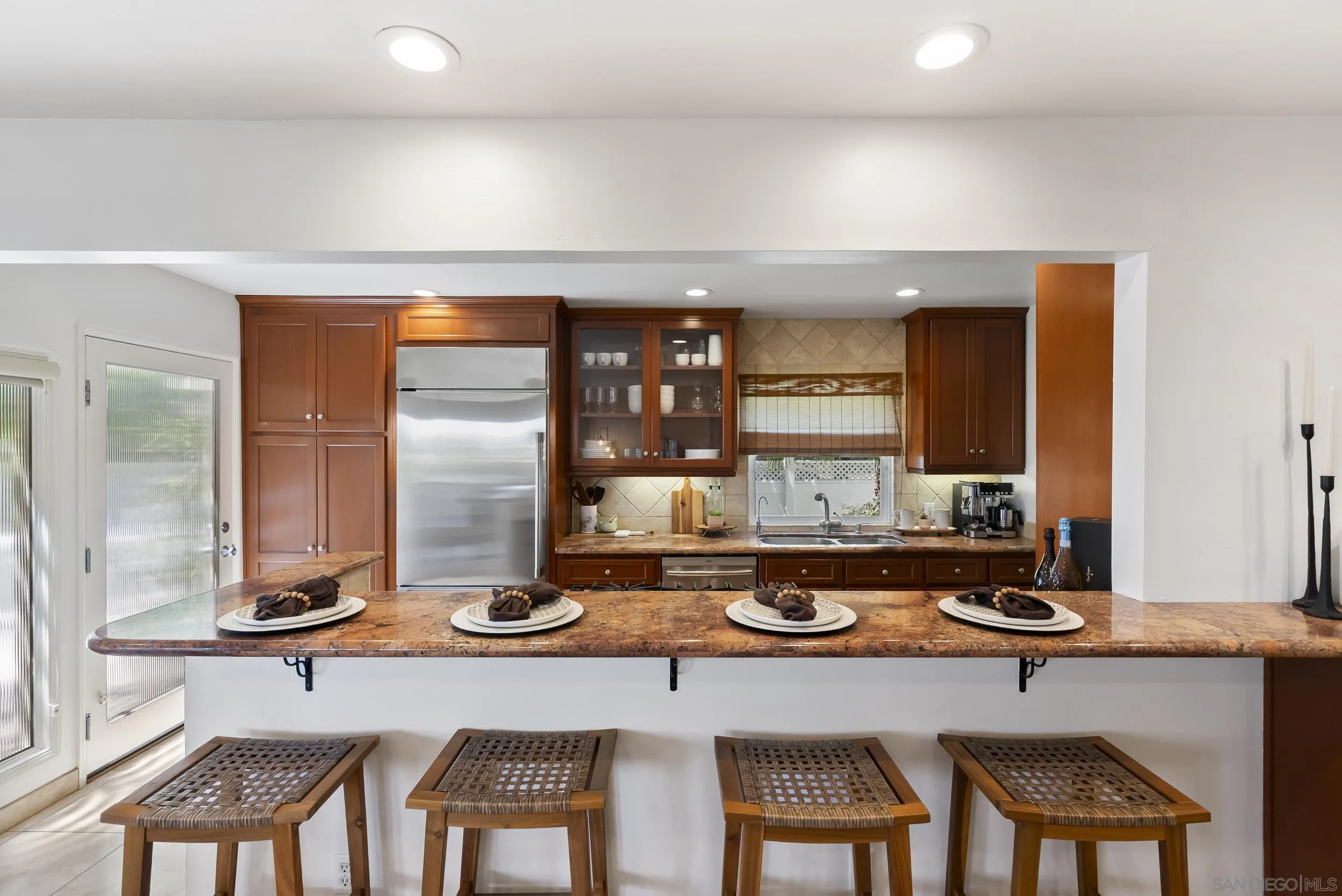 https://cdn.realtyfeed.com/cdn/127/260020991/a96c48ce2831bdeb37603f65815abe4e.webp