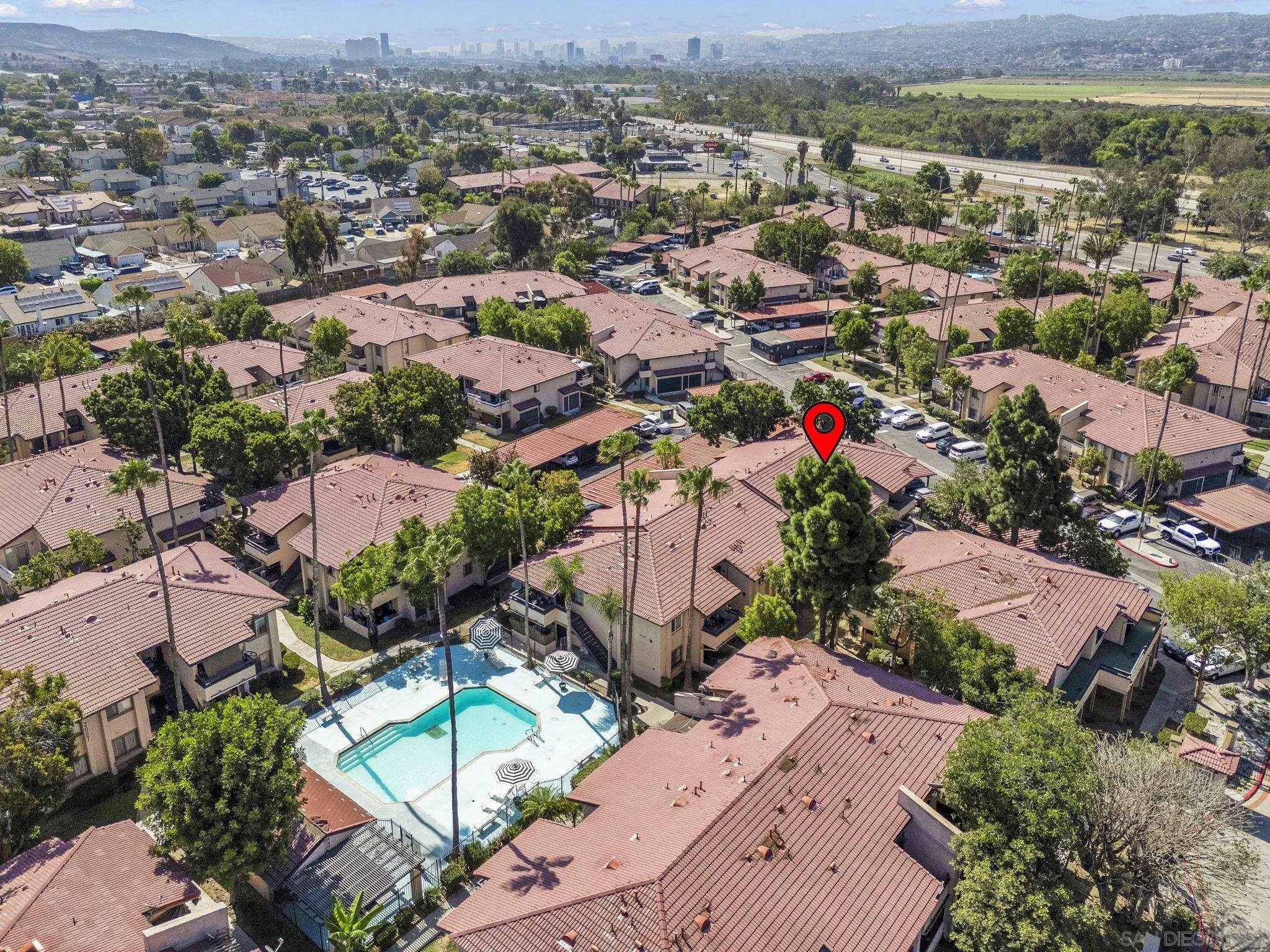 https://cdn.realtyfeed.com/cdn/127/260020996/45288ee56753f0cfc2e6ebe4415fc3d6.webp