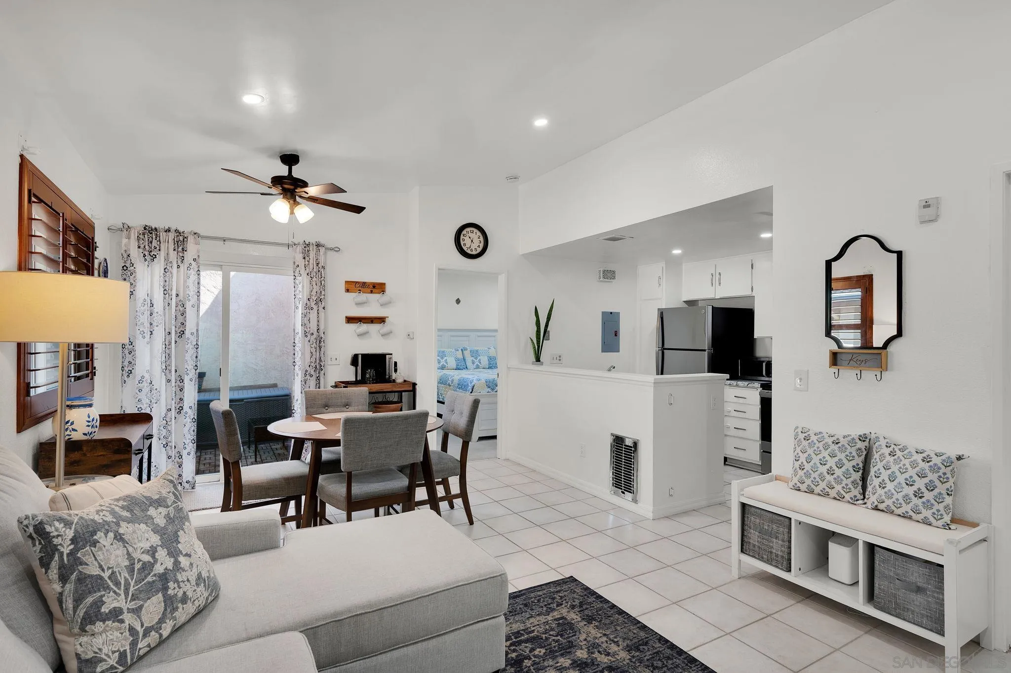 https://cdn.realtyfeed.com/cdn/127/260020996/7a7cab83670ce7ba9daafe66e0c9da82.webp