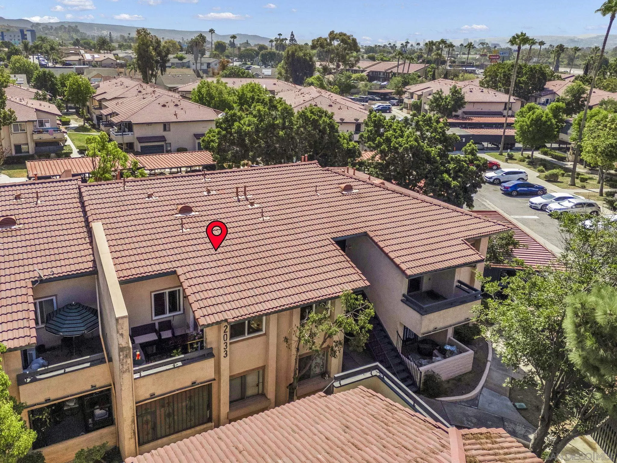 https://cdn.realtyfeed.com/cdn/127/260020996/db371768c7ed3d5d2a548047326bccc4.webp