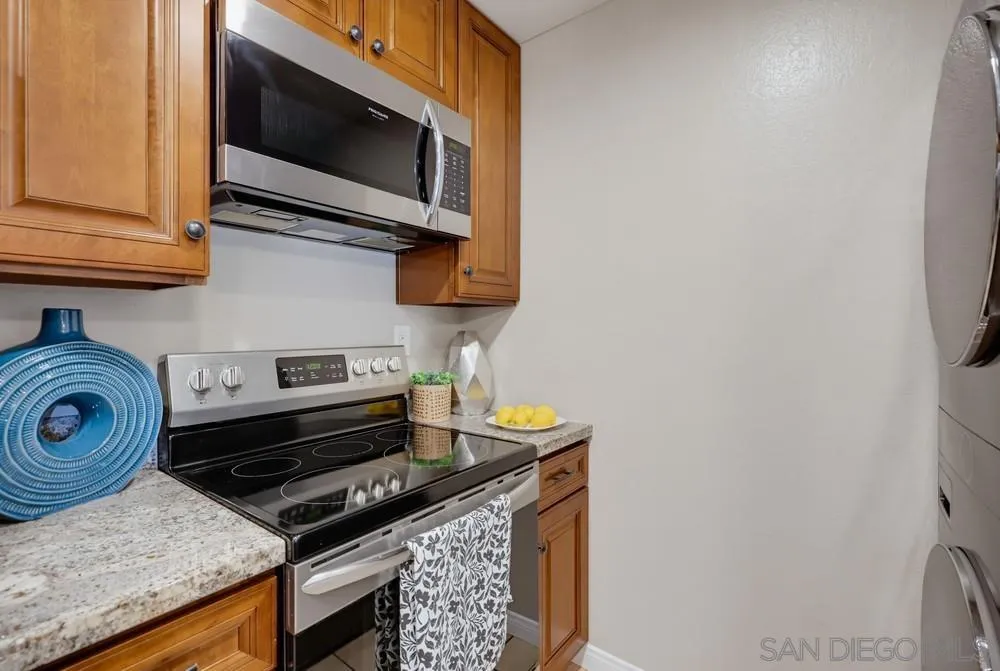 https://cdn.realtyfeed.com/cdn/127/260021002/85c8f15bc91583f320d2455c6022387c.webp