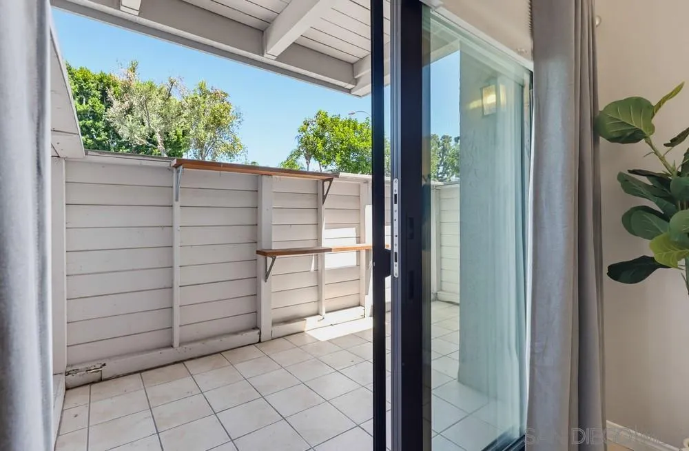 https://cdn.realtyfeed.com/cdn/127/260021002/be63919c511a880113b9b85a93d345e5.webp