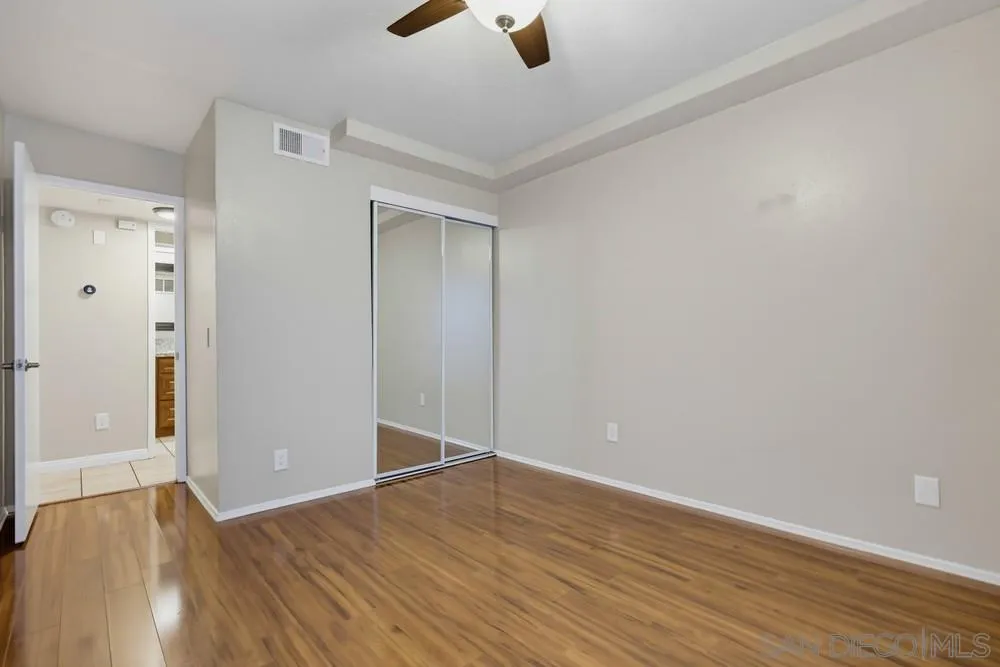 https://cdn.realtyfeed.com/cdn/127/260021002/c9cc0b516e0d7d10ebcd348970e97477.webp
