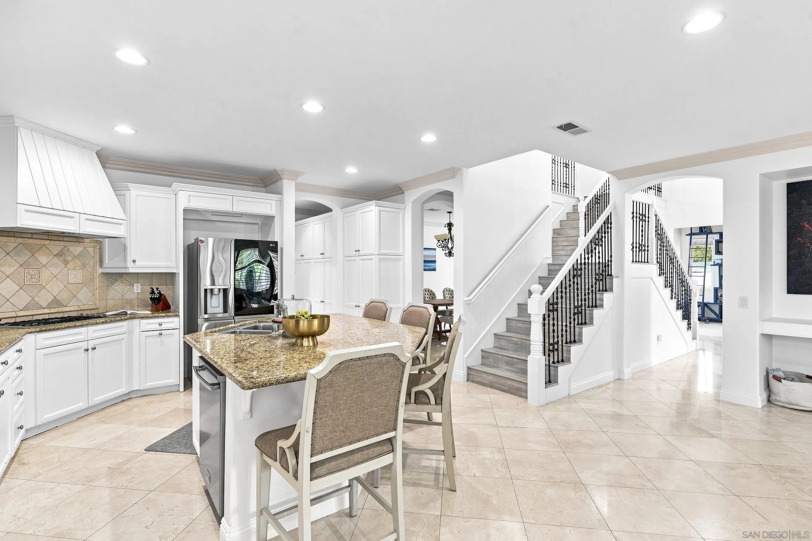 851 Shadow Ridge Pl, Chula Vista, CA 91914 - Photo 3 of 47, Chula Vista, CA