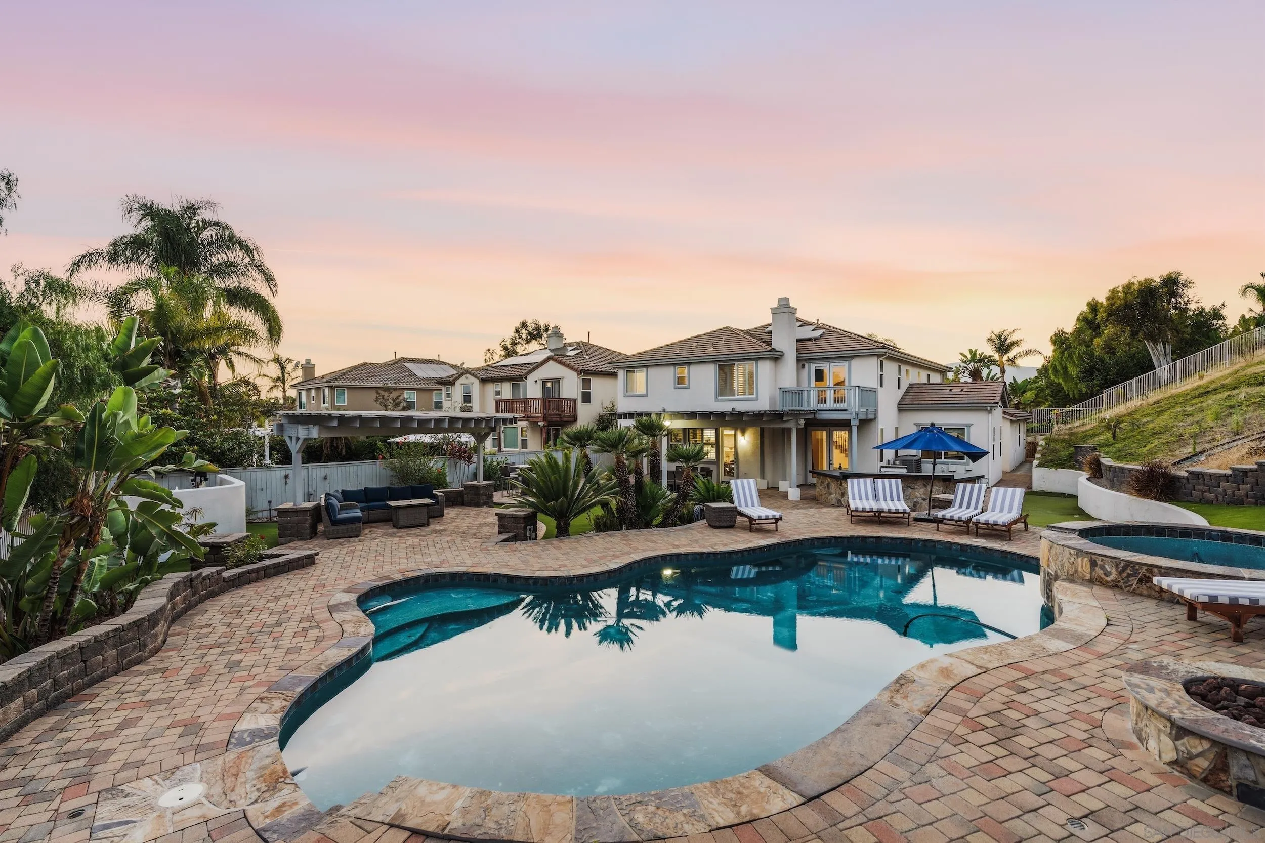 851 Shadow Ridge Pl, Chula Vista, CA 91914 - Main photo, Chula Vista, CA
