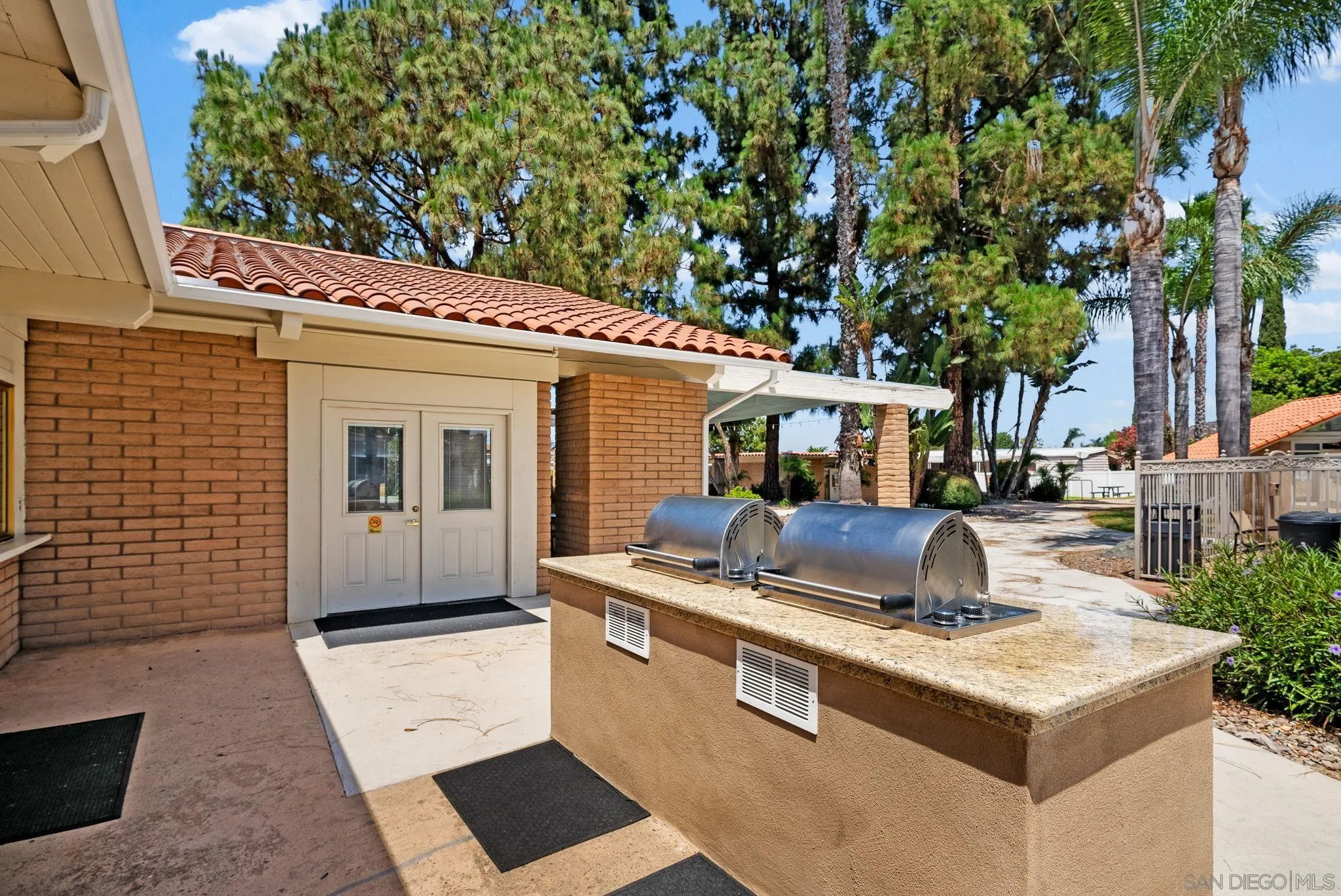 https://cdn.realtyfeed.com/cdn/127/260021005/69d90e8bc087ea0f7a8f1f88509f8678.webp