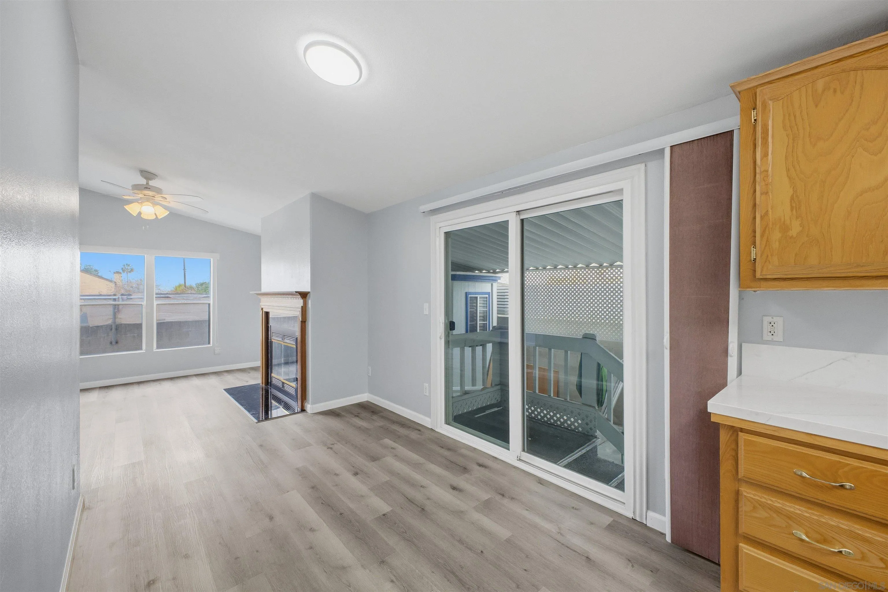 https://cdn.realtyfeed.com/cdn/127/260021005/f82e2a07265ae7fcf2d323df45d7f6b3.webp