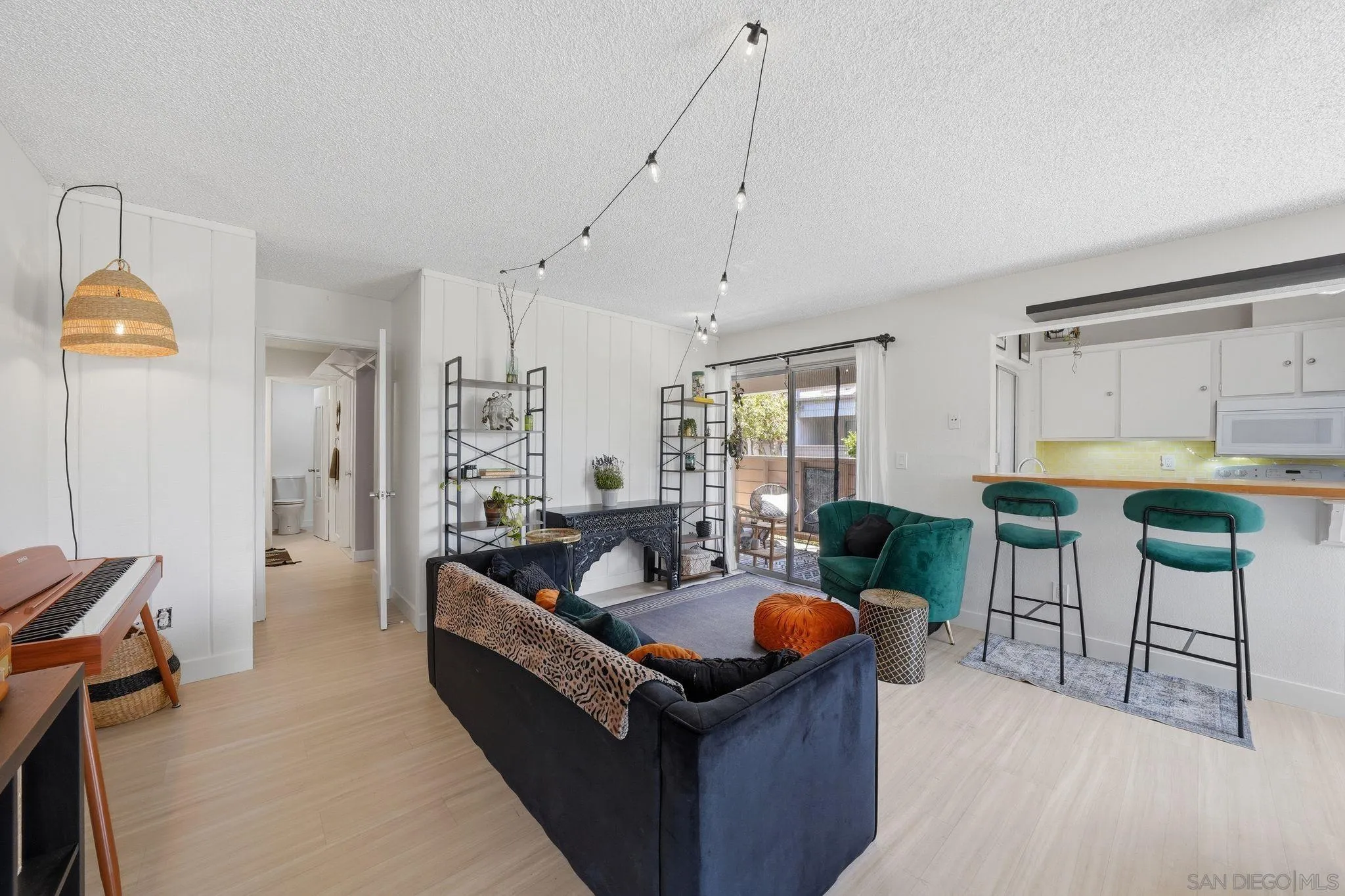 3246 Ashford St. Unit B, San Diego, CA 92111 - Photo 4 of 30, San Diego, CA