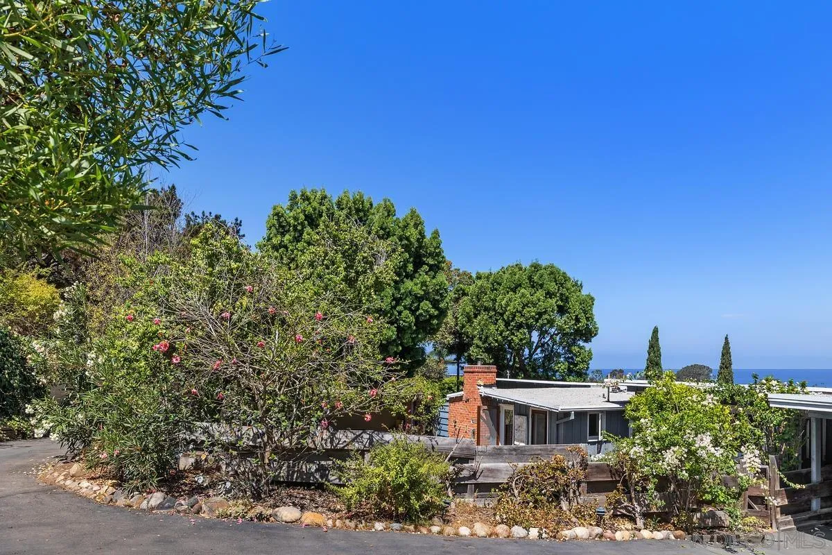 2820 Hidden Valley, La Jolla, CA 92037 - Photo 4 of 28, La Jolla, CA