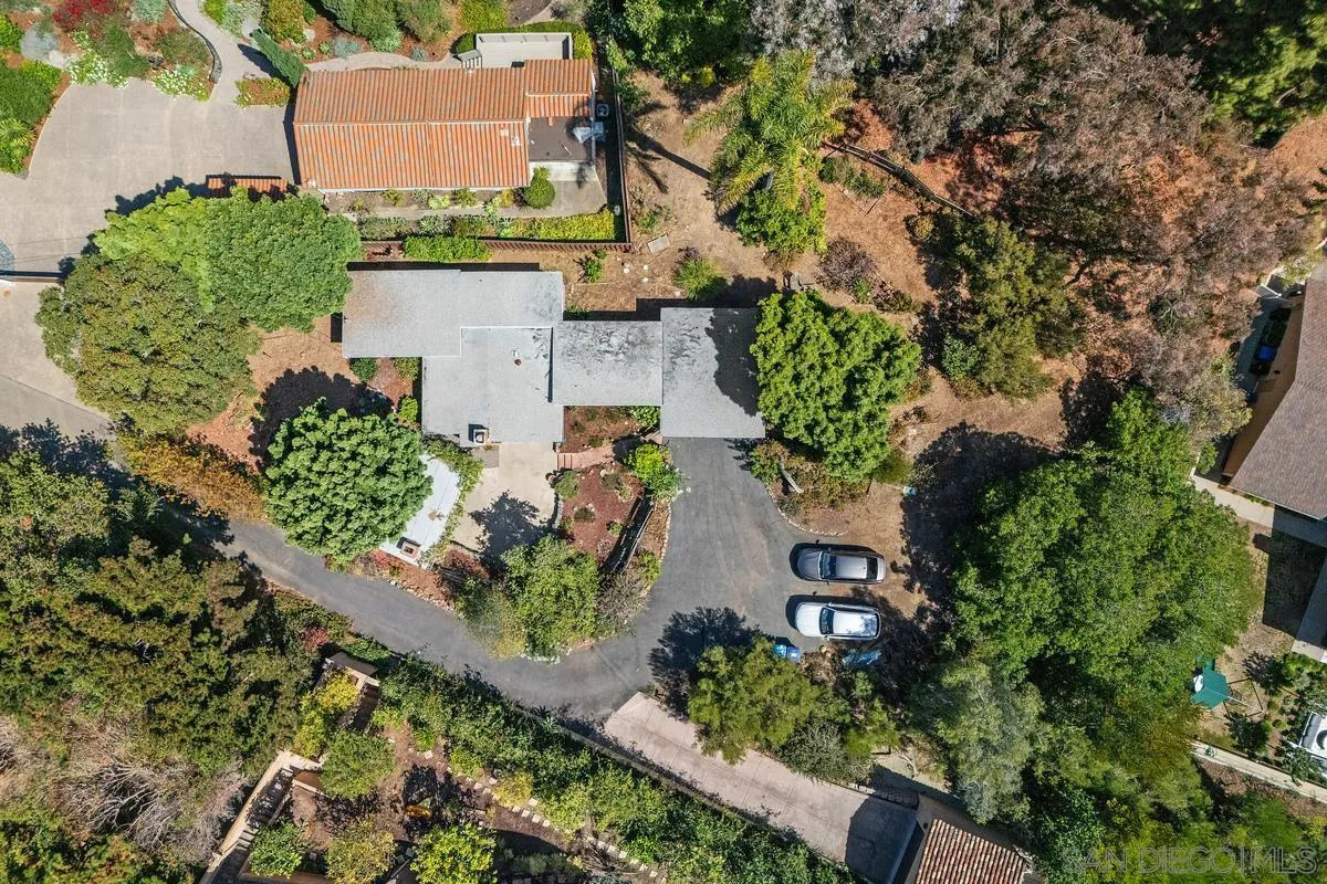 2820 Hidden Valley, La Jolla, CA 92037 - Photo 2 of 28, La Jolla, CA