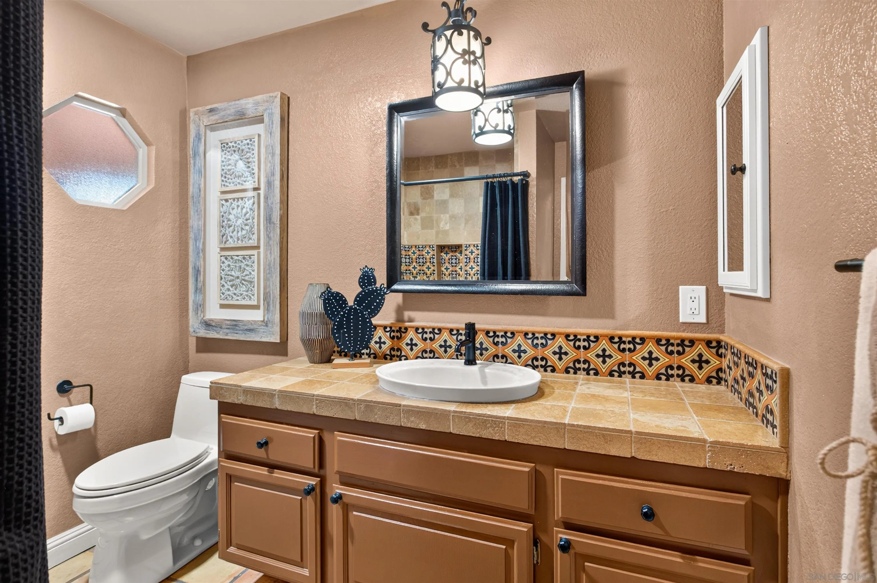 https://cdn.realtyfeed.com/cdn/127/260021009/3edc557cd659bffaf26615adcfc5dffa.webp