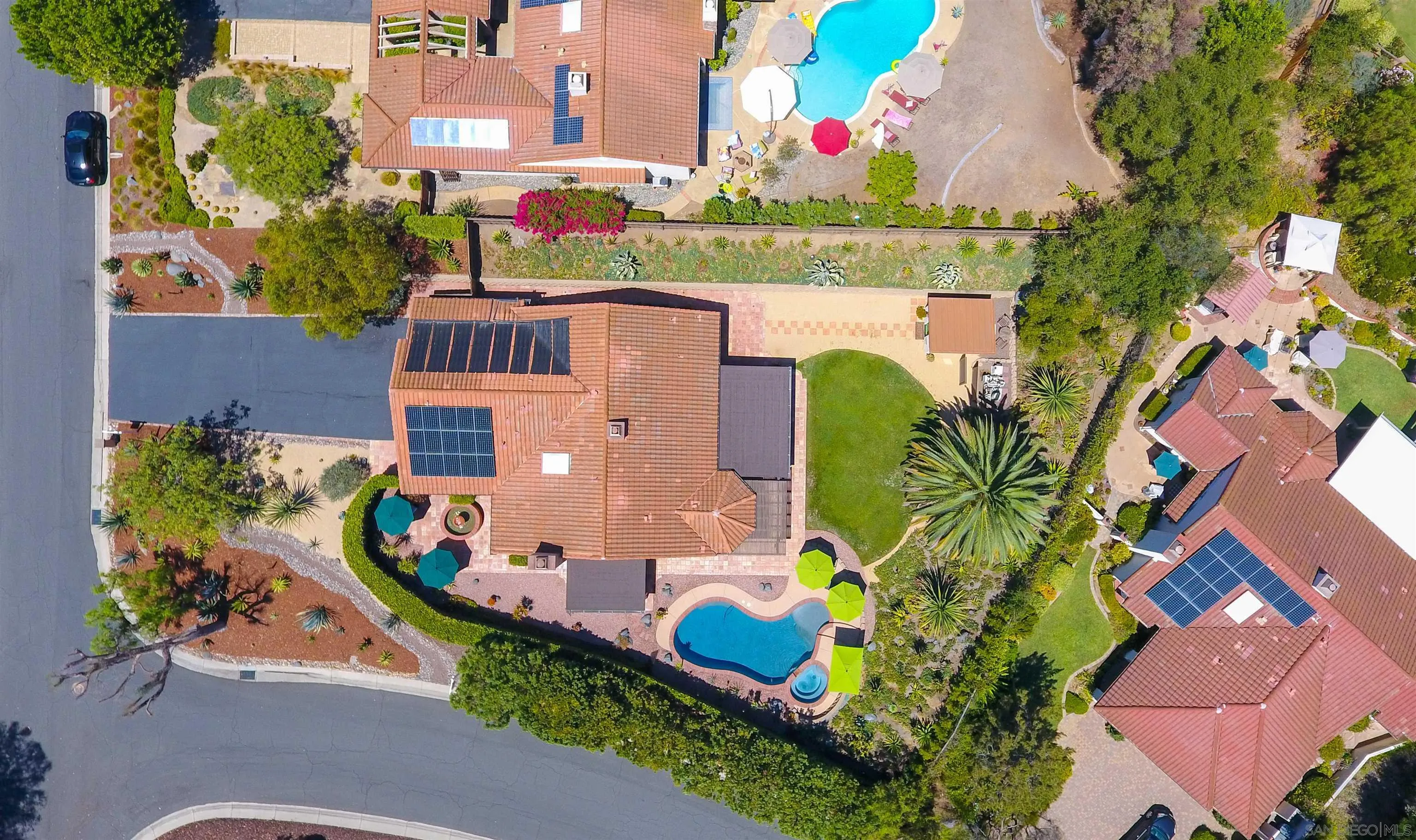 https://cdn.realtyfeed.com/cdn/127/260021009/d55a2e45345f2aba1b0c7eef4d2c8c7d.webp