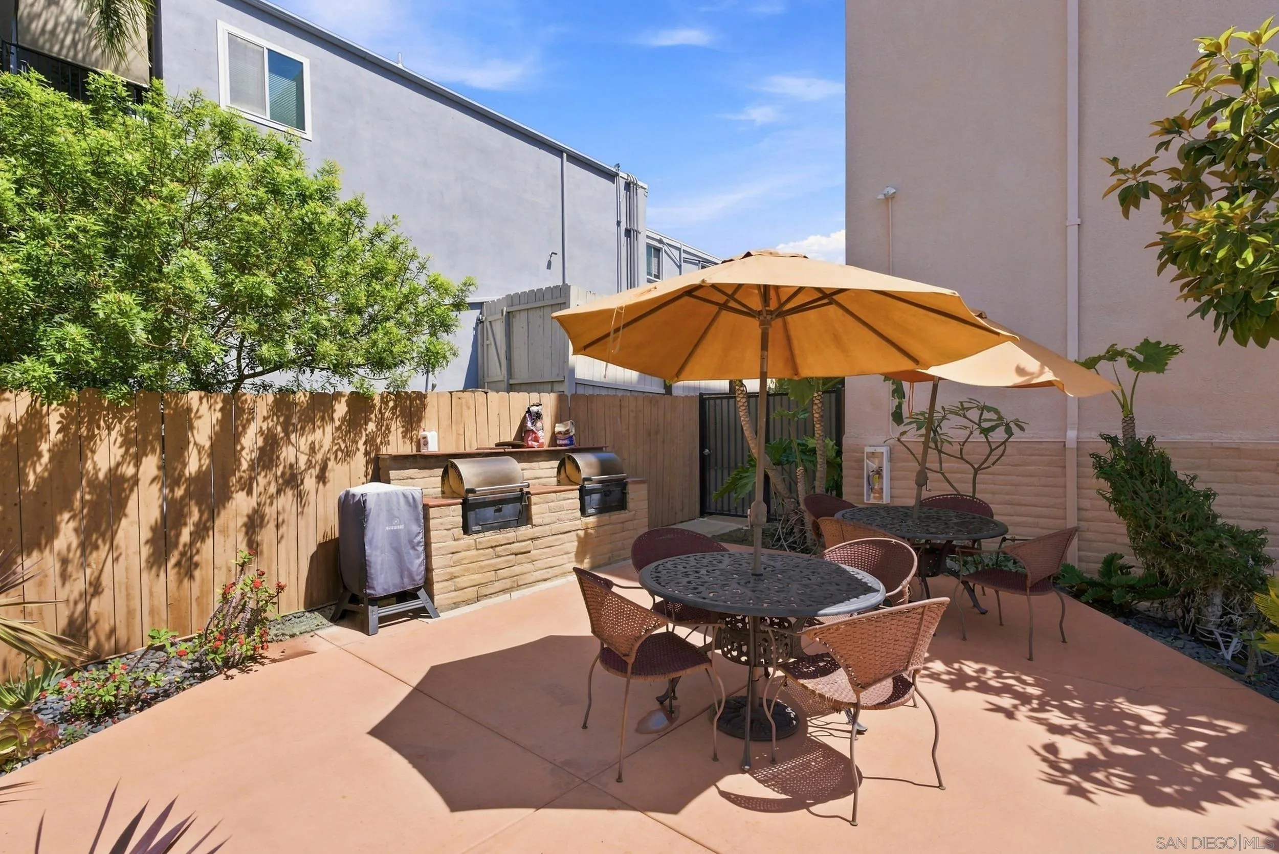 https://cdn.realtyfeed.com/cdn/127/260021013/ceabb0571c03b297d5533771bc928454.webp