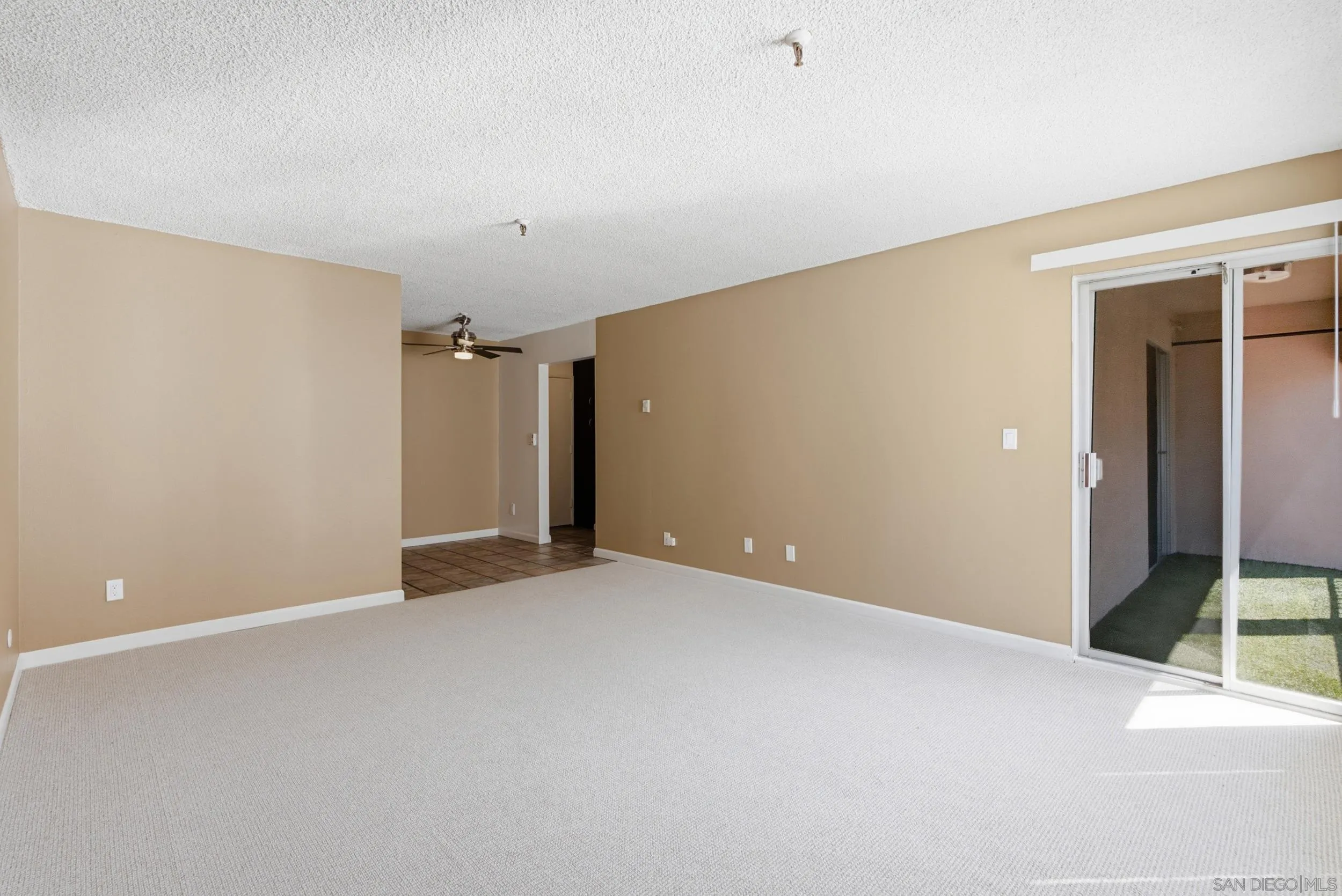 https://cdn.realtyfeed.com/cdn/127/260021013/dda5043051e1ca0ed9f5231a2dd44c55.webp