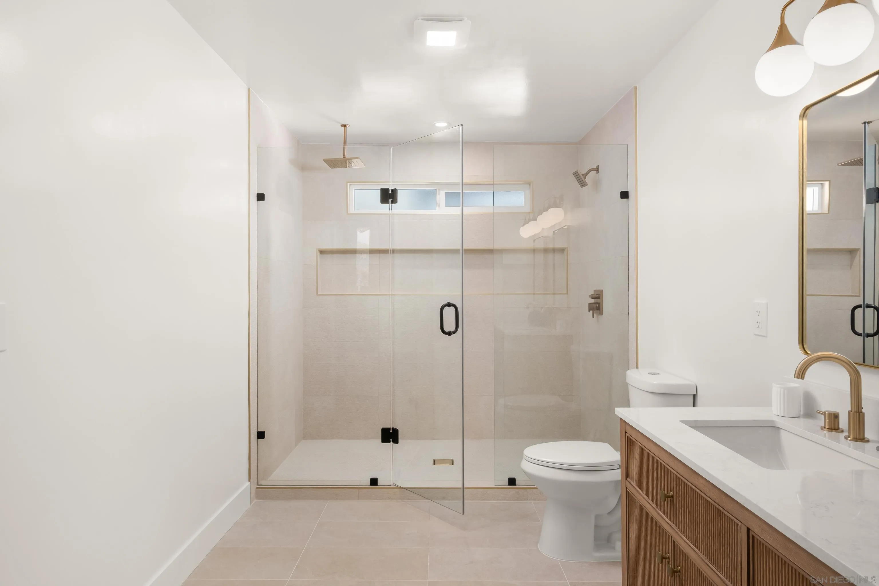 https://cdn.realtyfeed.com/cdn/127/260021016/13c6900a2708080ef27100725735a617.webp