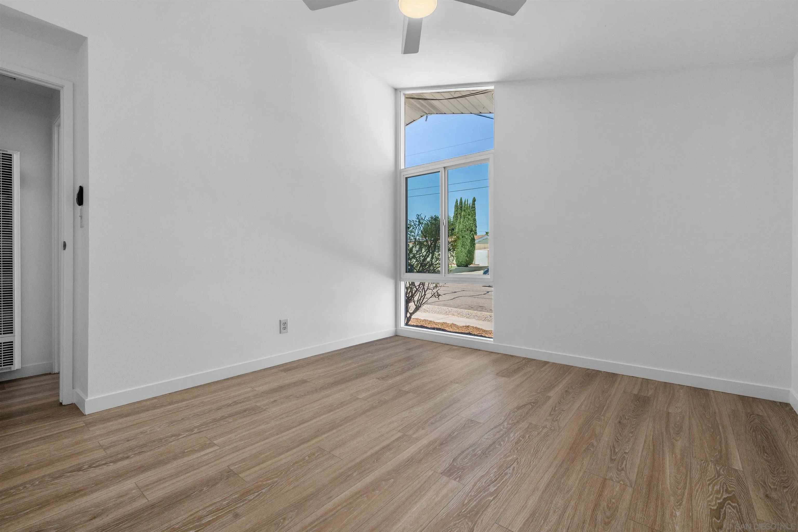 https://cdn.realtyfeed.com/cdn/127/260021017/612c5ce0b7ded791118273f1d1b594b3.webp