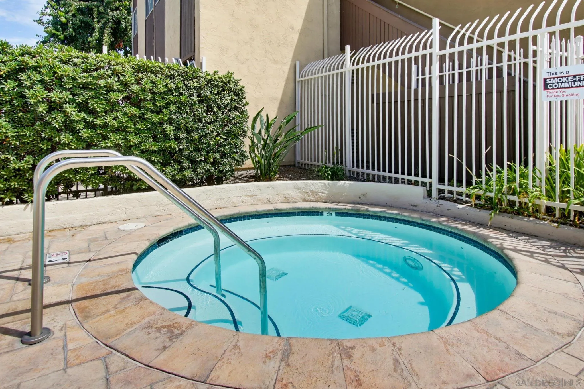 https://cdn.realtyfeed.com/cdn/127/260021018/56f68c2baf3635f3cf2e2315d5f3e463.webp