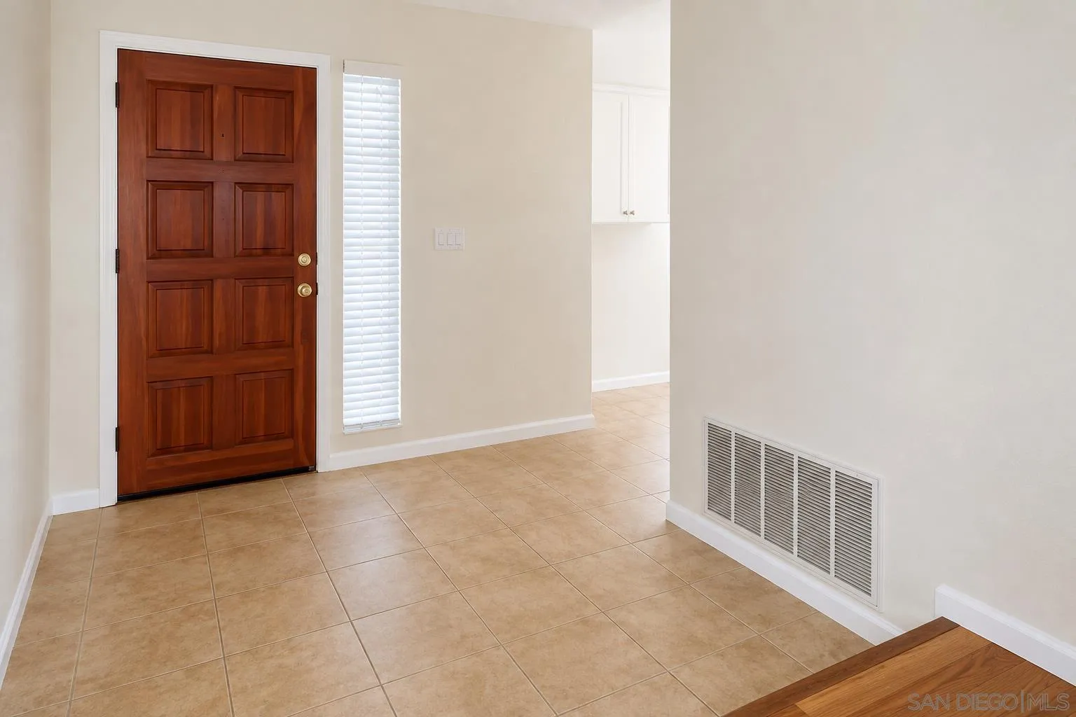 https://cdn.realtyfeed.com/cdn/127/260021019/101786bc550cfd63c527dd395e647bf1.webp