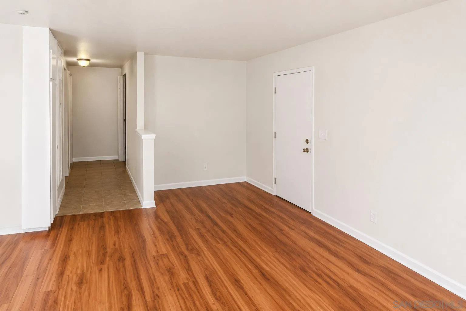https://cdn.realtyfeed.com/cdn/127/260021019/bdcc1c32adb408c40142d36e17c7e9c4.webp