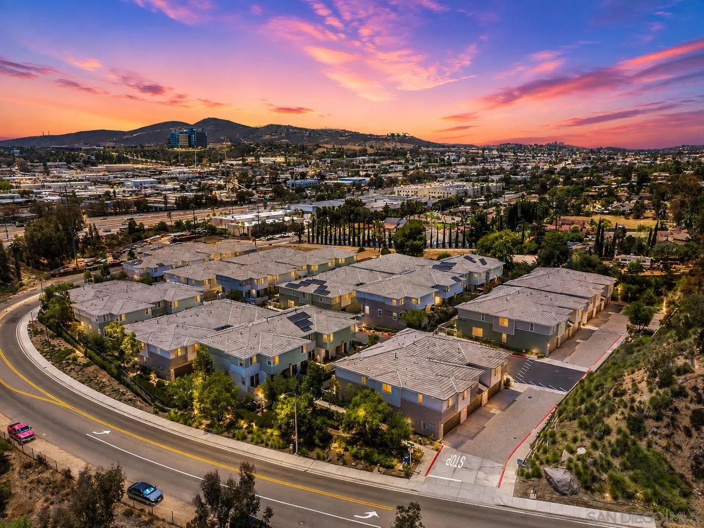 https://cdn.realtyfeed.com/cdn/127/260021023/6831676ca59ec53940d0ee675746586e.webp