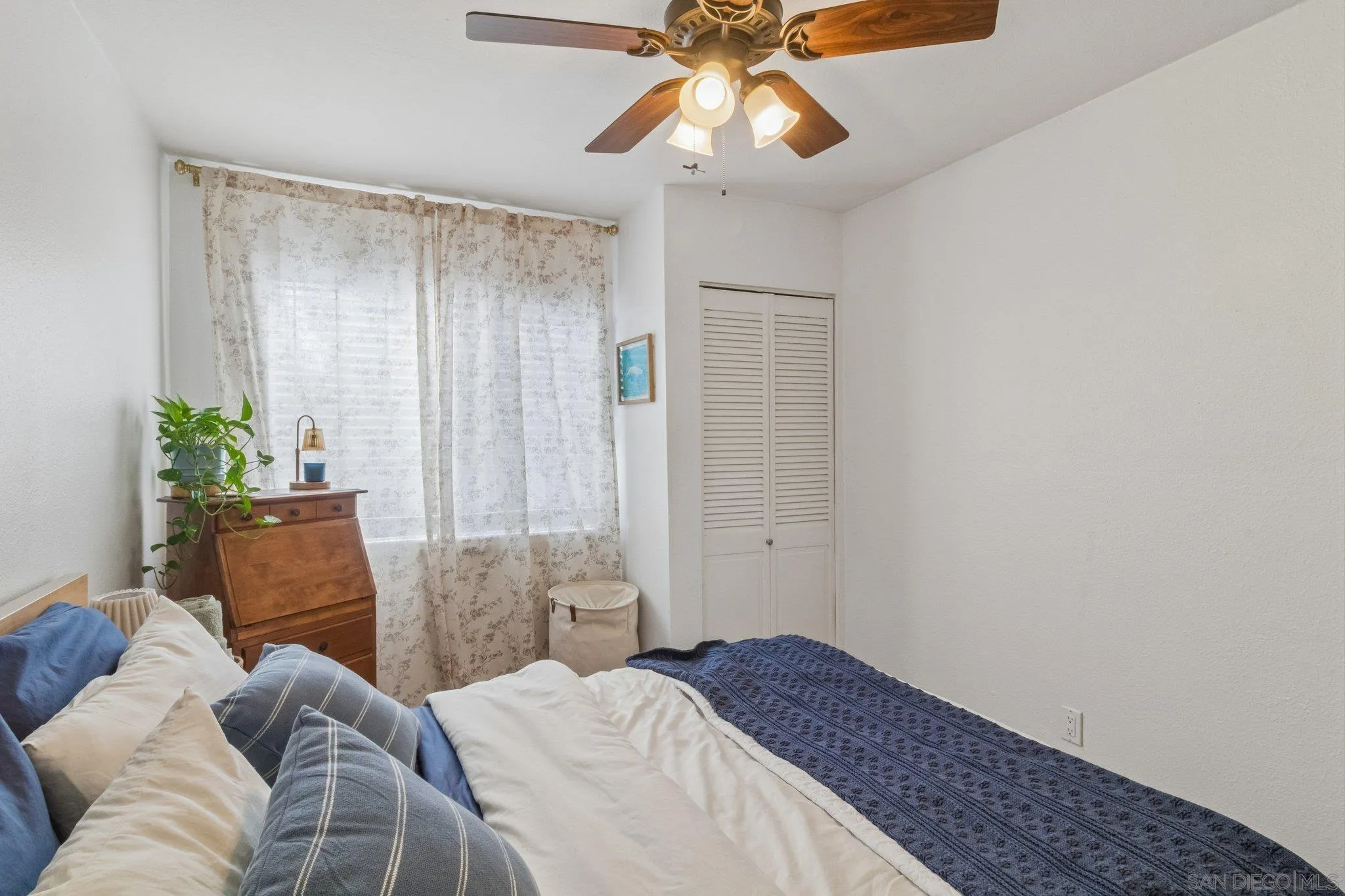 https://cdn.realtyfeed.com/cdn/127/260021024/1a4948b584591cec6cee9a17a7808f04.webp