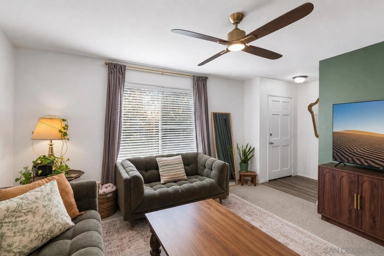 https://cdn.realtyfeed.com/cdn/127/260021024/74956a4d5eaac7df0c7275f850e2b96c.webp