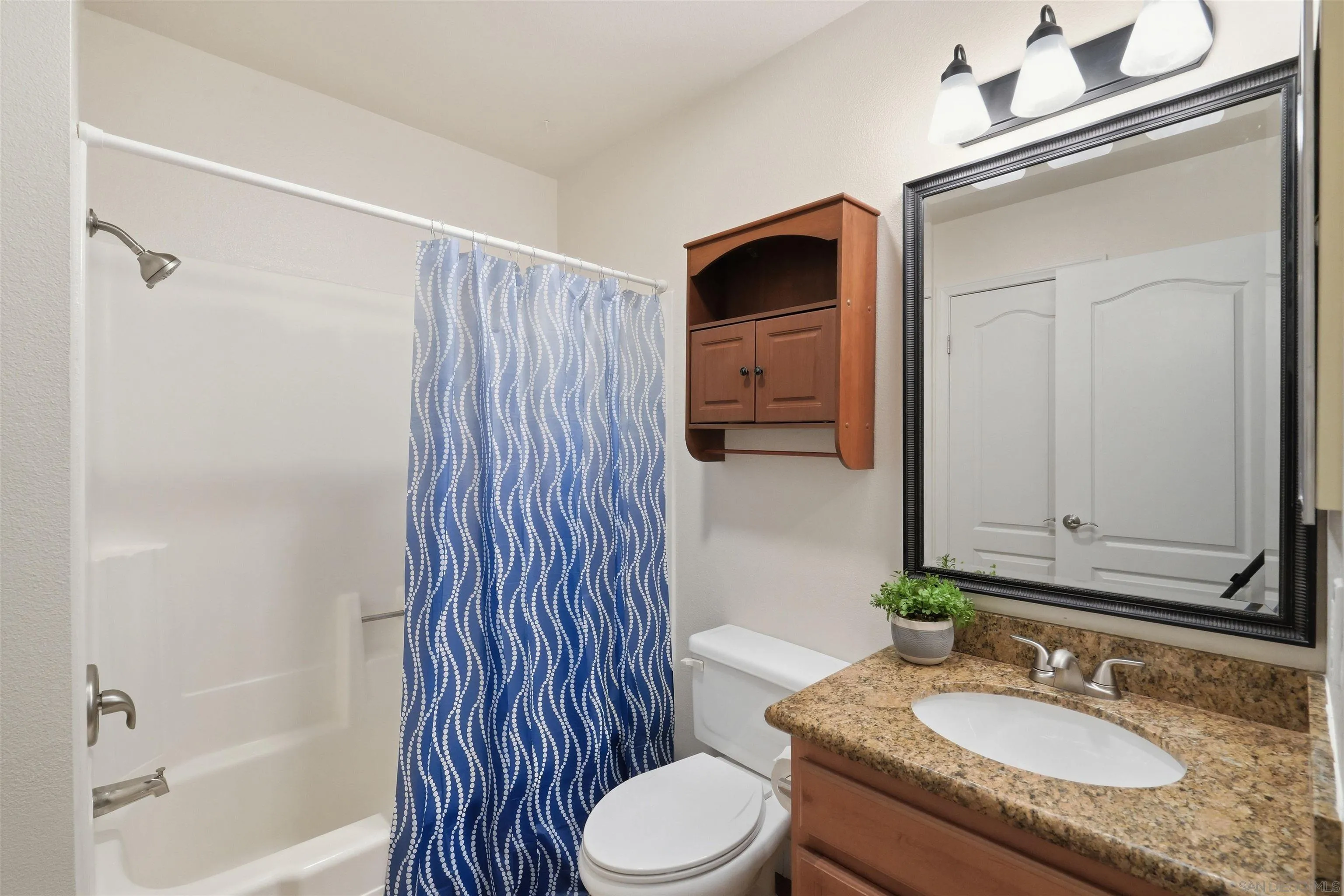 https://cdn.realtyfeed.com/cdn/127/260021027/00f1246196711f4c0c1bd224ea56b611.webp